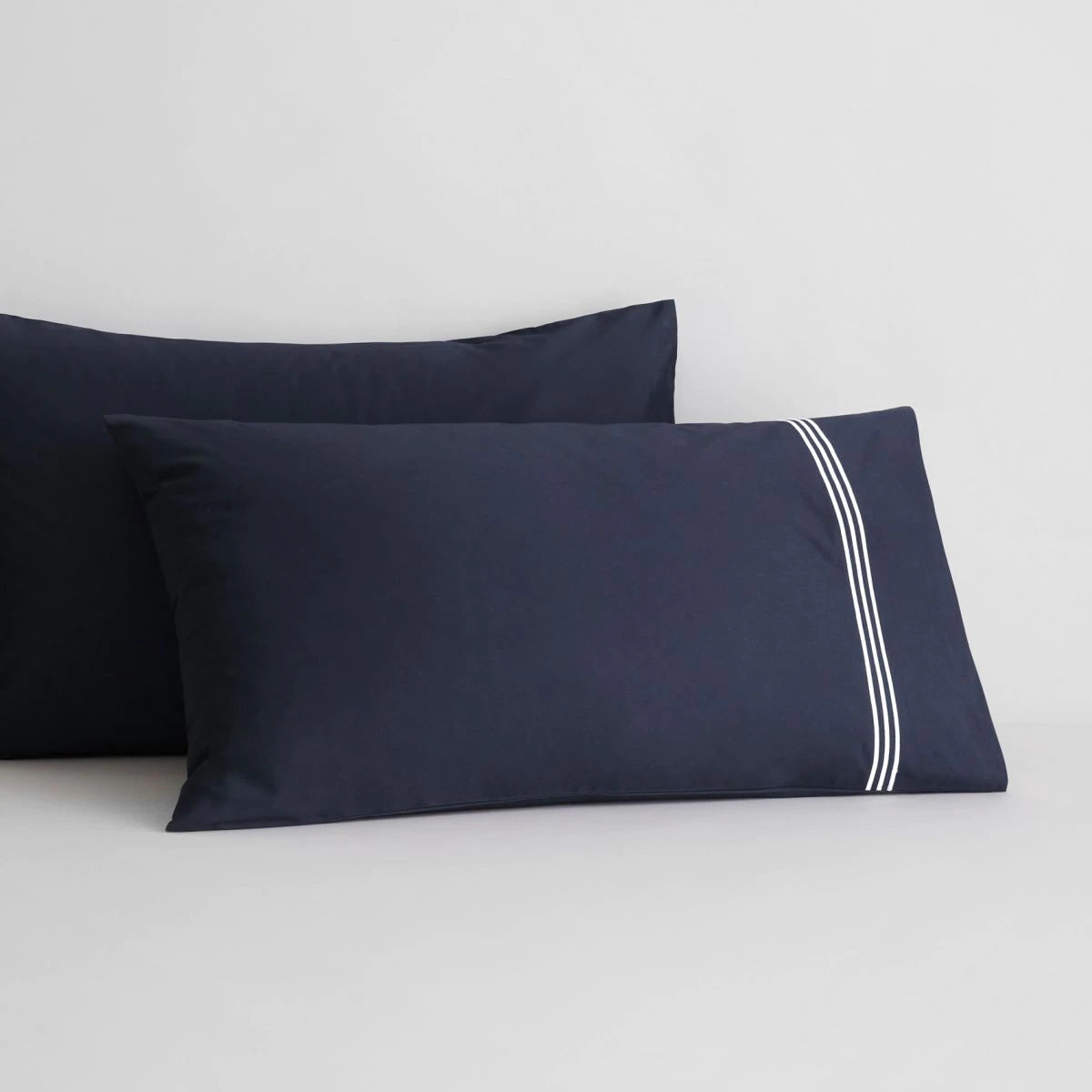 Luxury 1200 Thread Count Palais Lux Midnight Standard Pillowcase Pair by Sheridan - Premium Soft Bedding for Hotel-Style Comfort & Elegant Bedroom Decor