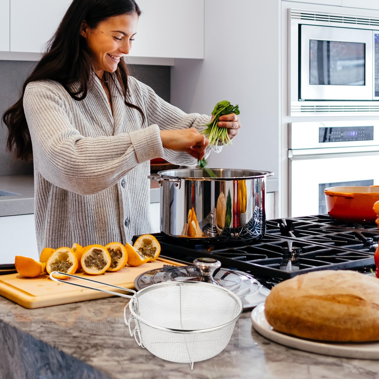 Stainless Steel Round Wire Fry Basket - Heavy Duty Mesh Skimmer Strainer for French Fries, Chicken, and More | Perfect for Deep Frying, Dish Draining & Kitchen Use