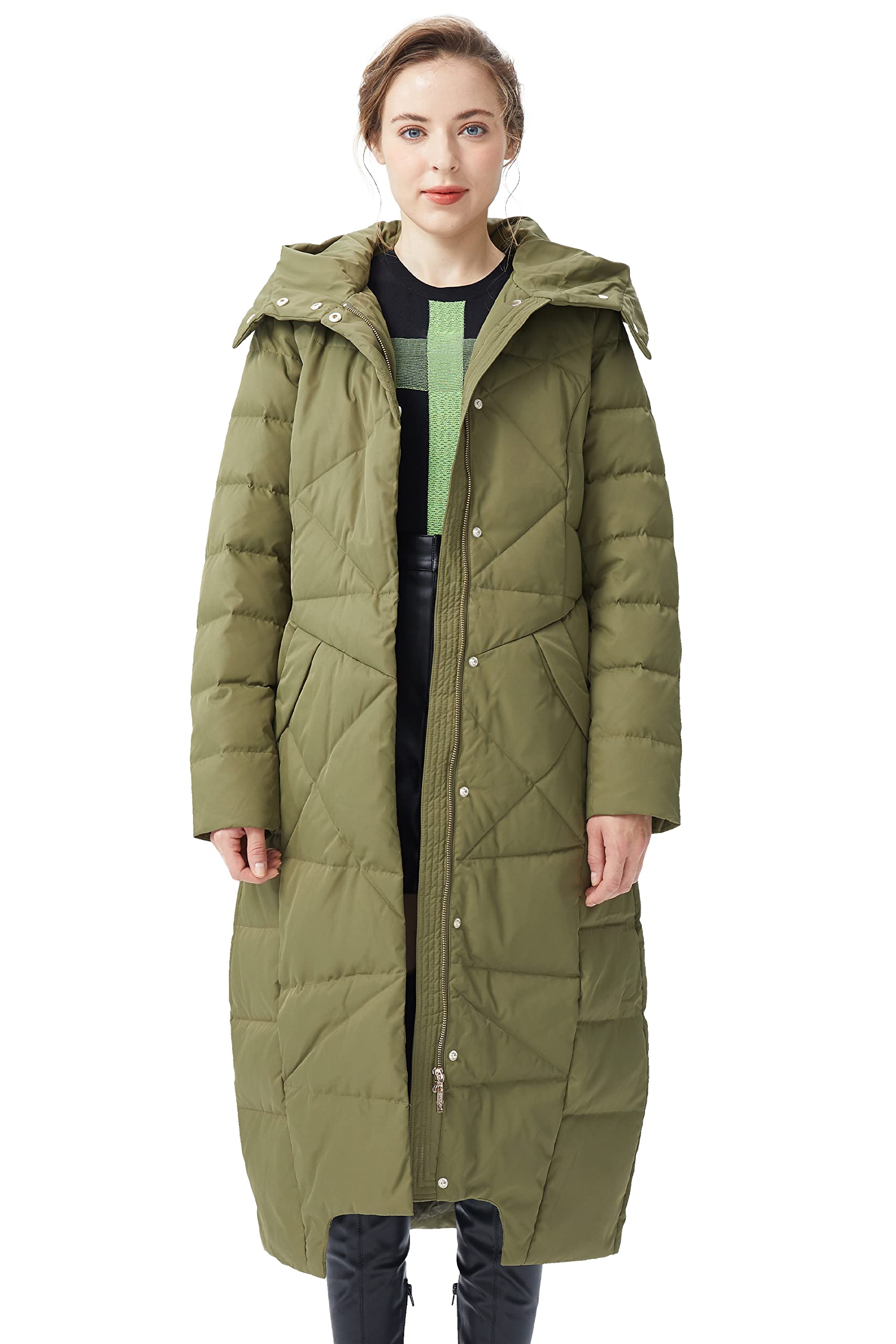 Orolay Women's Thick Warm Puffer Down Coat Winter Maxi Jacket with Hood - Perfect for Cold Weather, Snow Activities & Outdoor Adventures