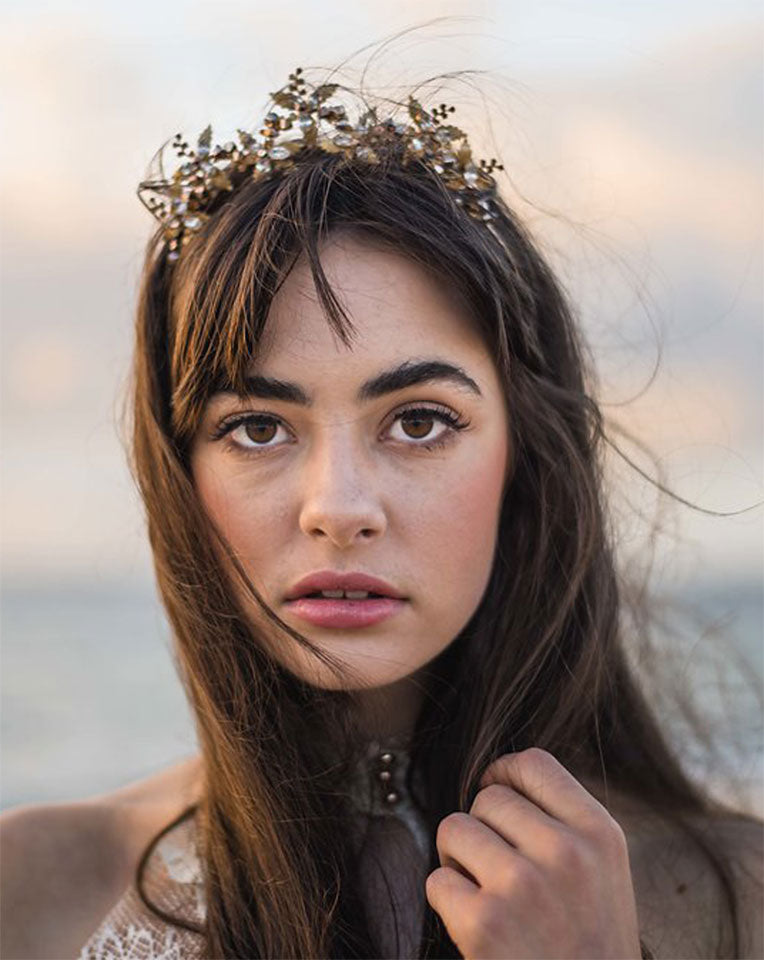 Kezani 'We are the Stars' Bridal Headpiece - Sparkling Star Crown Hair Accessory for Weddings, Prom, Quinceañera & Special Occasions