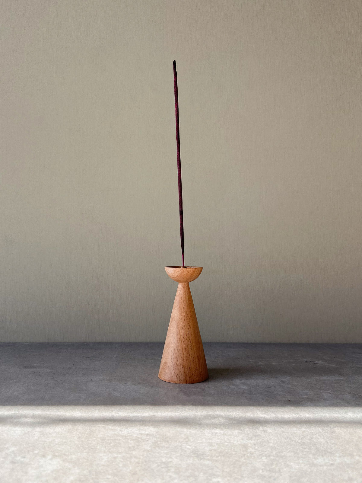 Premium Scottish Beech Wood Incense Holder for Cones - Handcrafted Aromatherapy & Meditation Accessory - Perfect for Home, Yoga Studio, and Spiritual Relaxation Spaces