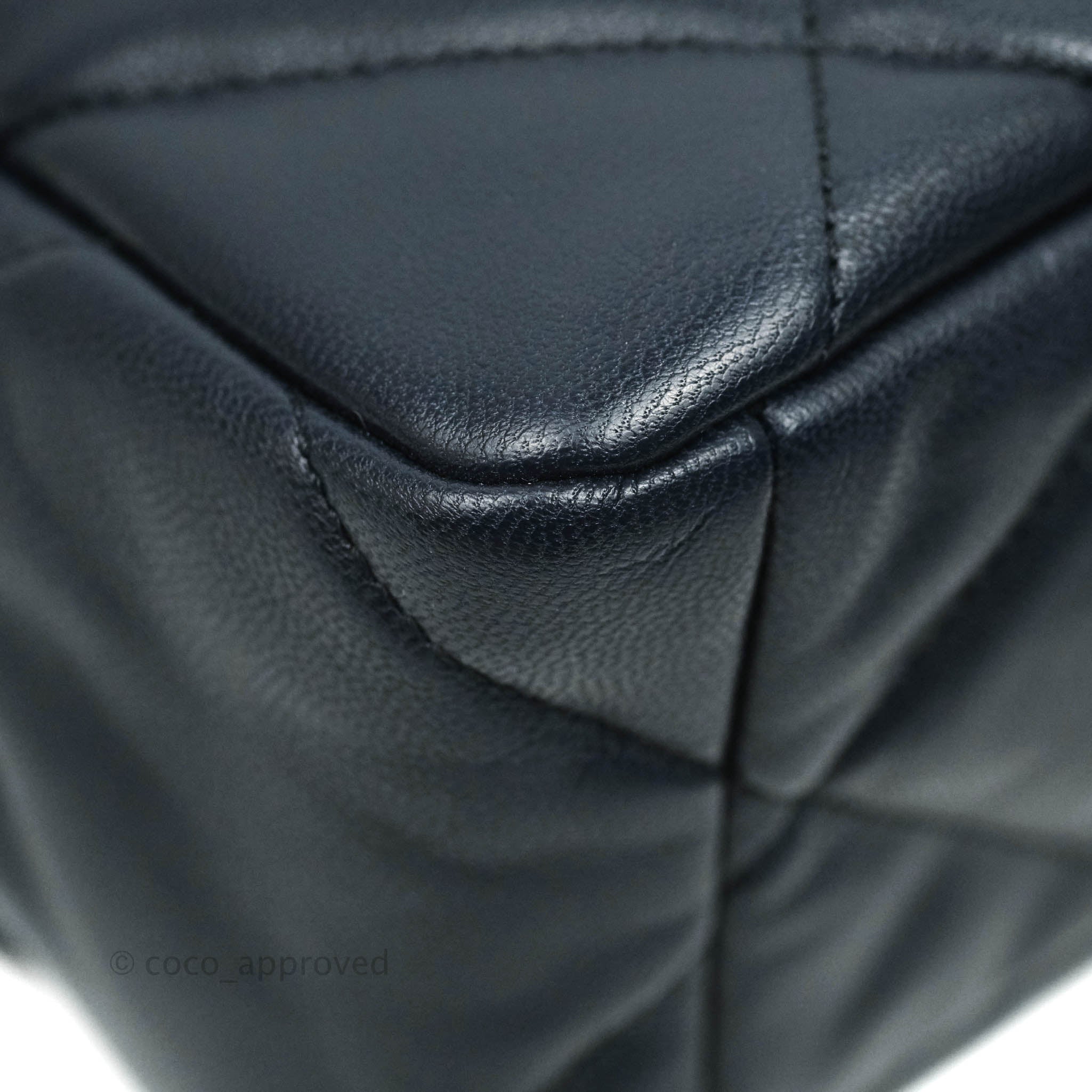 Chanel 19 Medium Flap Bag in Navy Goatskin Leather with Mixed Hardware - Perfect for Work, Travel & Evening Events