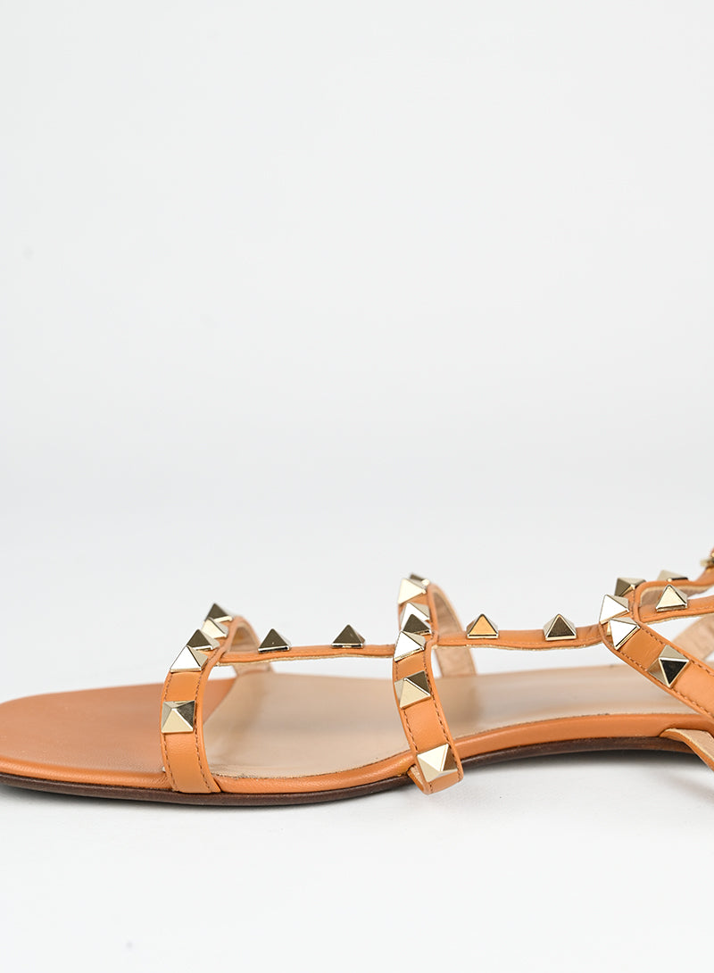 Valentino Beige Leather Gladiator Sandals Size 40 - Stylish & Comfortable for Summer Outings, Beach Trips & Casual Wear