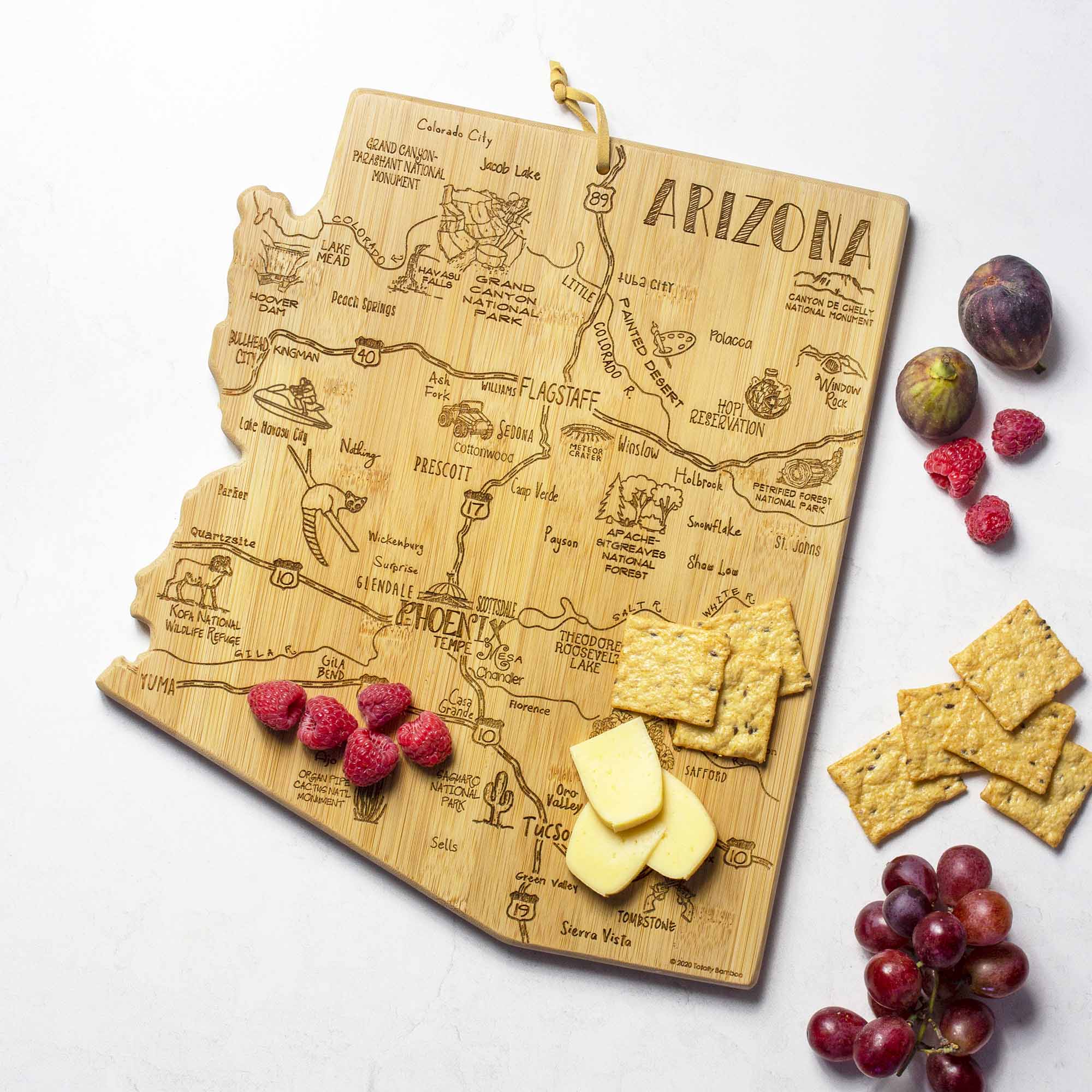 Arizona-Themed Wooden Cutting Board 13.5 x 11.75 Inches - Perfect for Kitchen Decor, Gift Giving & Southwest Style Home Cooking