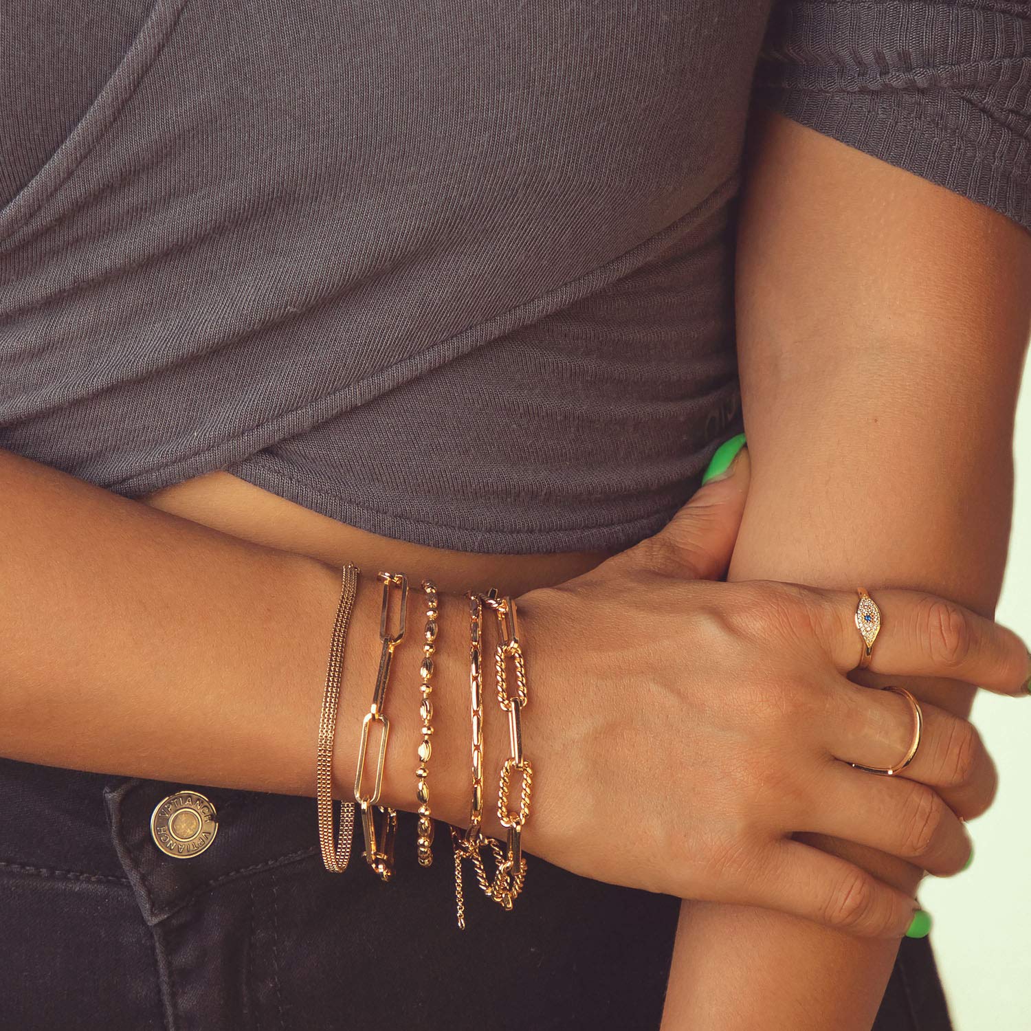 18K Gold Plated Chunky Bold Chain Bracelet for Women - Handmade Cuban Link Spiral Design with Diamond Cut, Cute Embossed Dainty Jewelry | Perfect for Parties, Date Nights & Everyday Wear