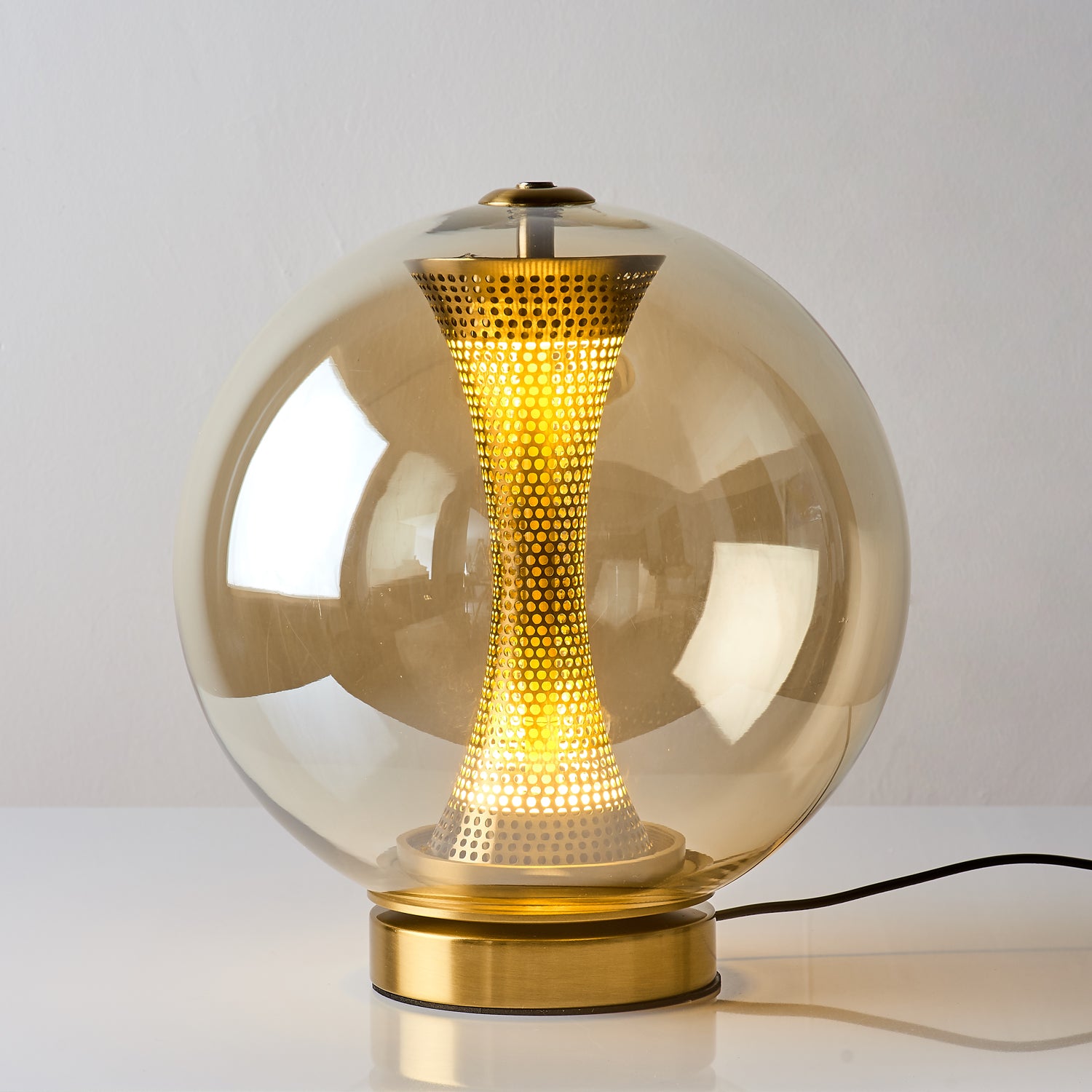 Apedo Modern LED Table Lamp - Adjustable Brightness & Color Temperature for Bedroom, Living Room & Office - Energy Efficient Night Light for Reading & Relaxation
