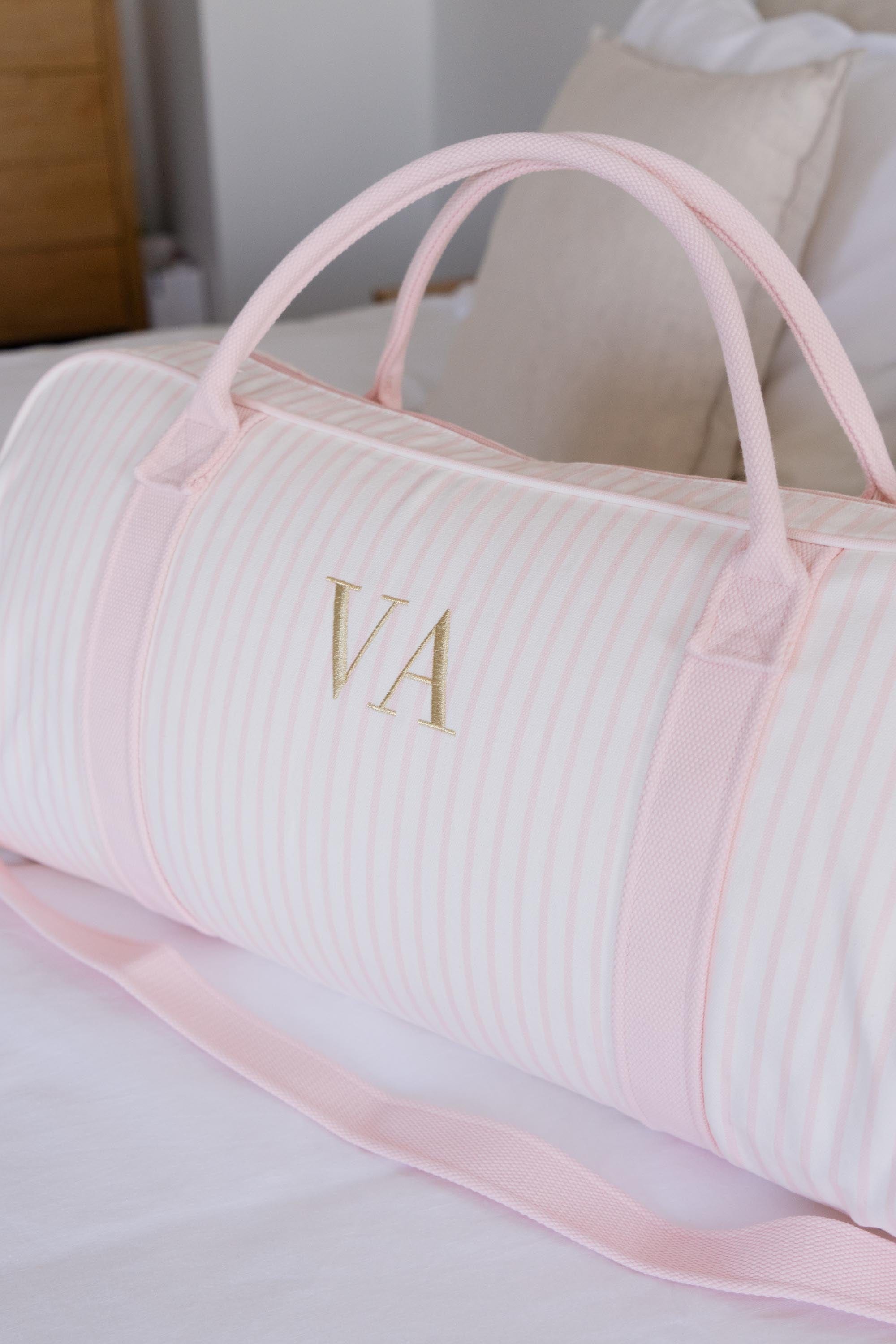 Custom Personalized Duffle Bag for Travel & Gym - Aspen Monogrammed Duffle Bag for Men & Women - Perfect for Weekend Getaways, Sports, and Workouts