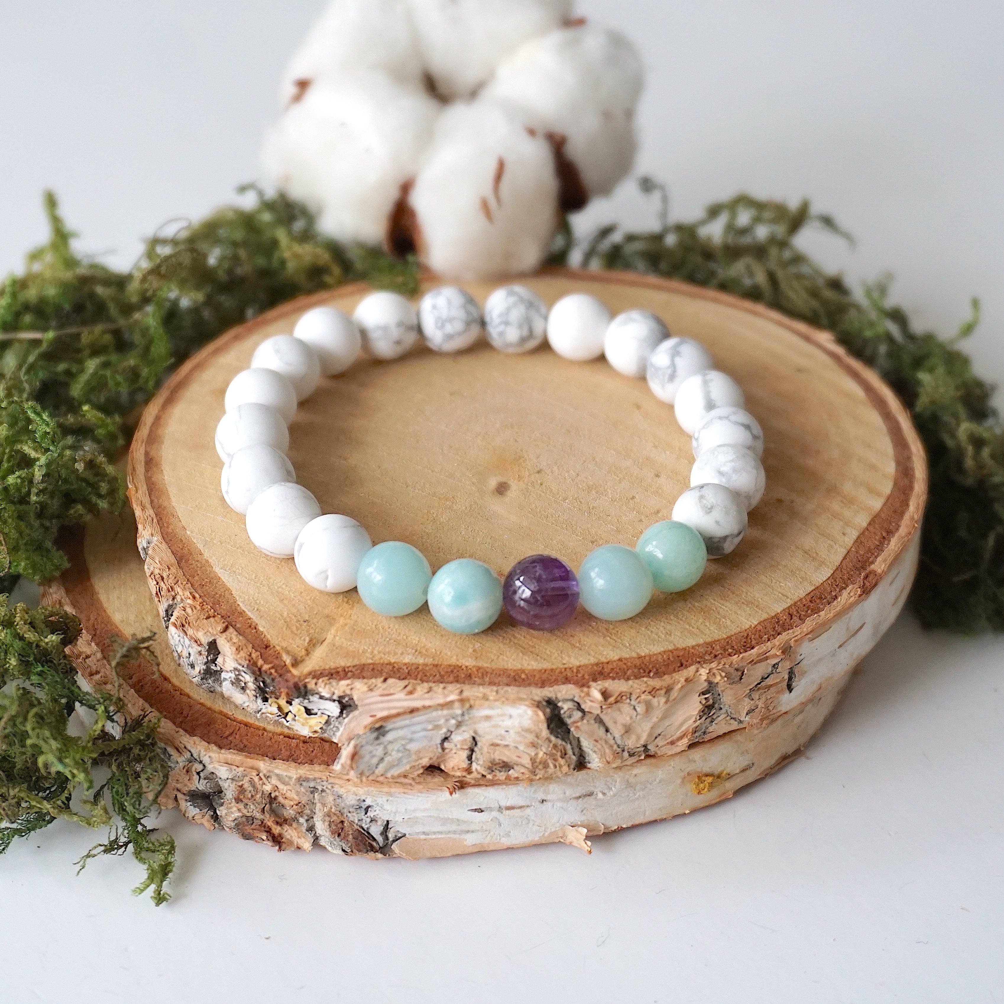 White Howlite Healing Crystal Mala Bracelet with Aventurine & Amethyst - Spiritual Meditation, Yoga & Positive Energy Jewelry