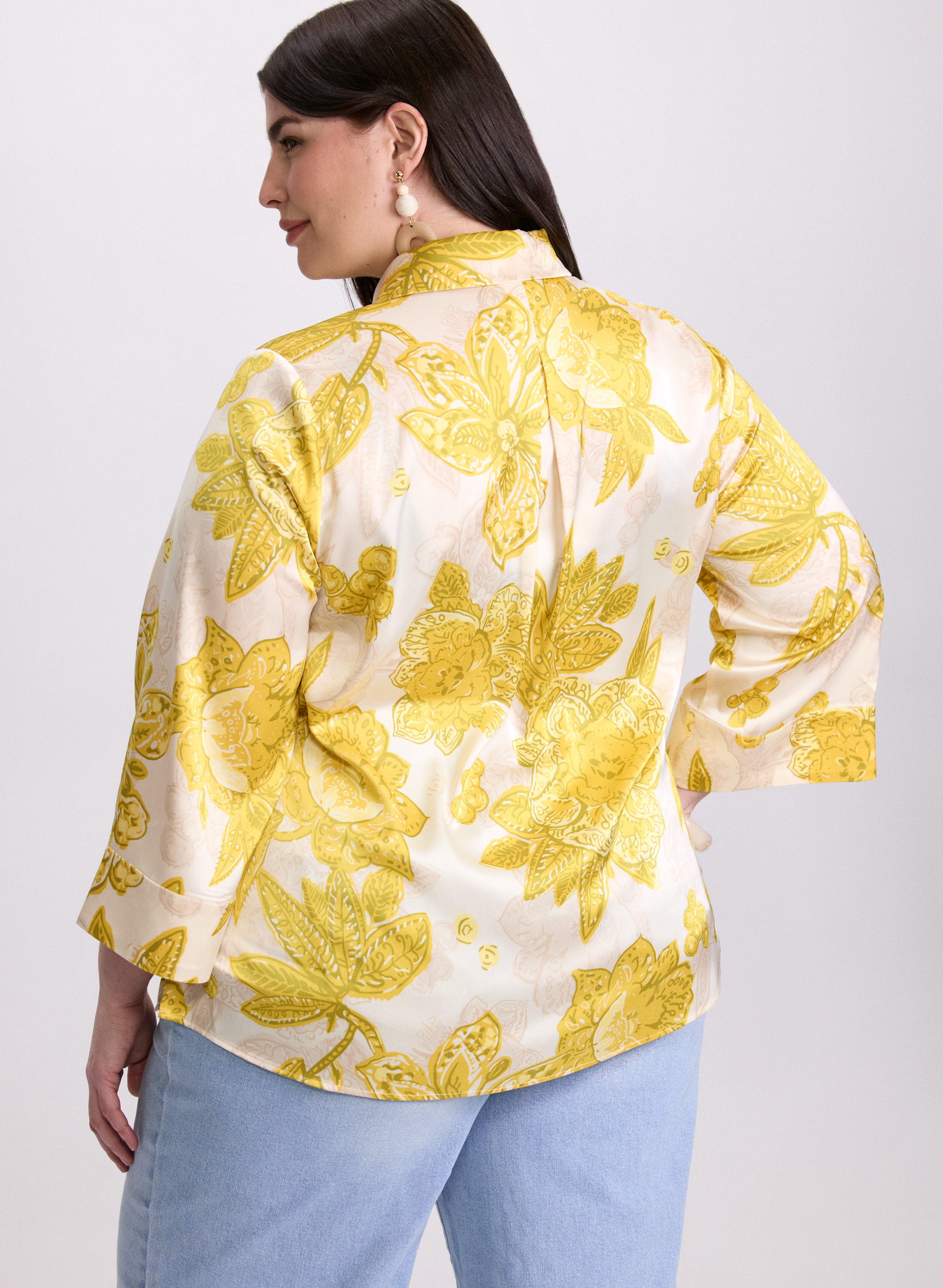 Floral 3/4 Sleeve Blouse for Women - Elegant Floral Print Tops for Spring & Summer - Perfect for Office, Date Night & Casual Outings