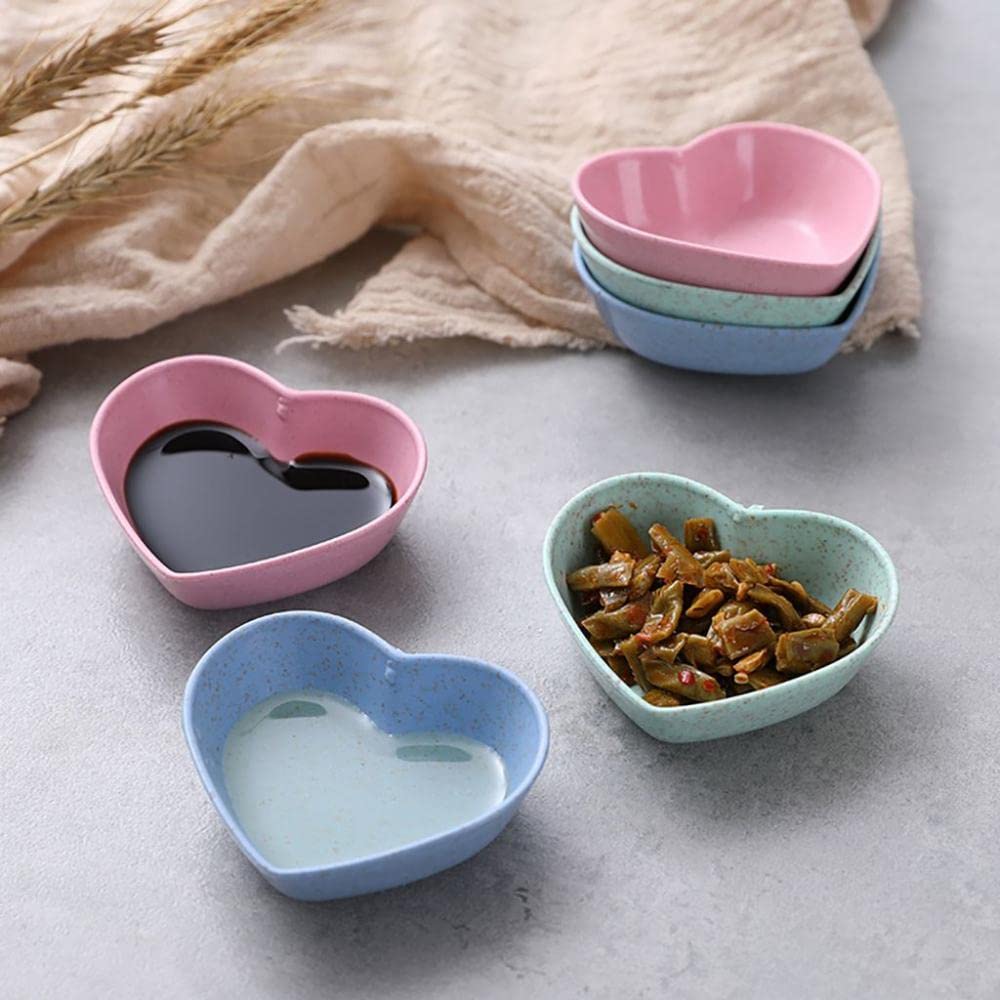Mini Heart-Shaped Condiment Bowls - Small Sauce Dishes for Seasoning, Tasting & Dipping - Perfect for Appetizers, Sushi, Salads & Party Snacks (Green, Ceramic)