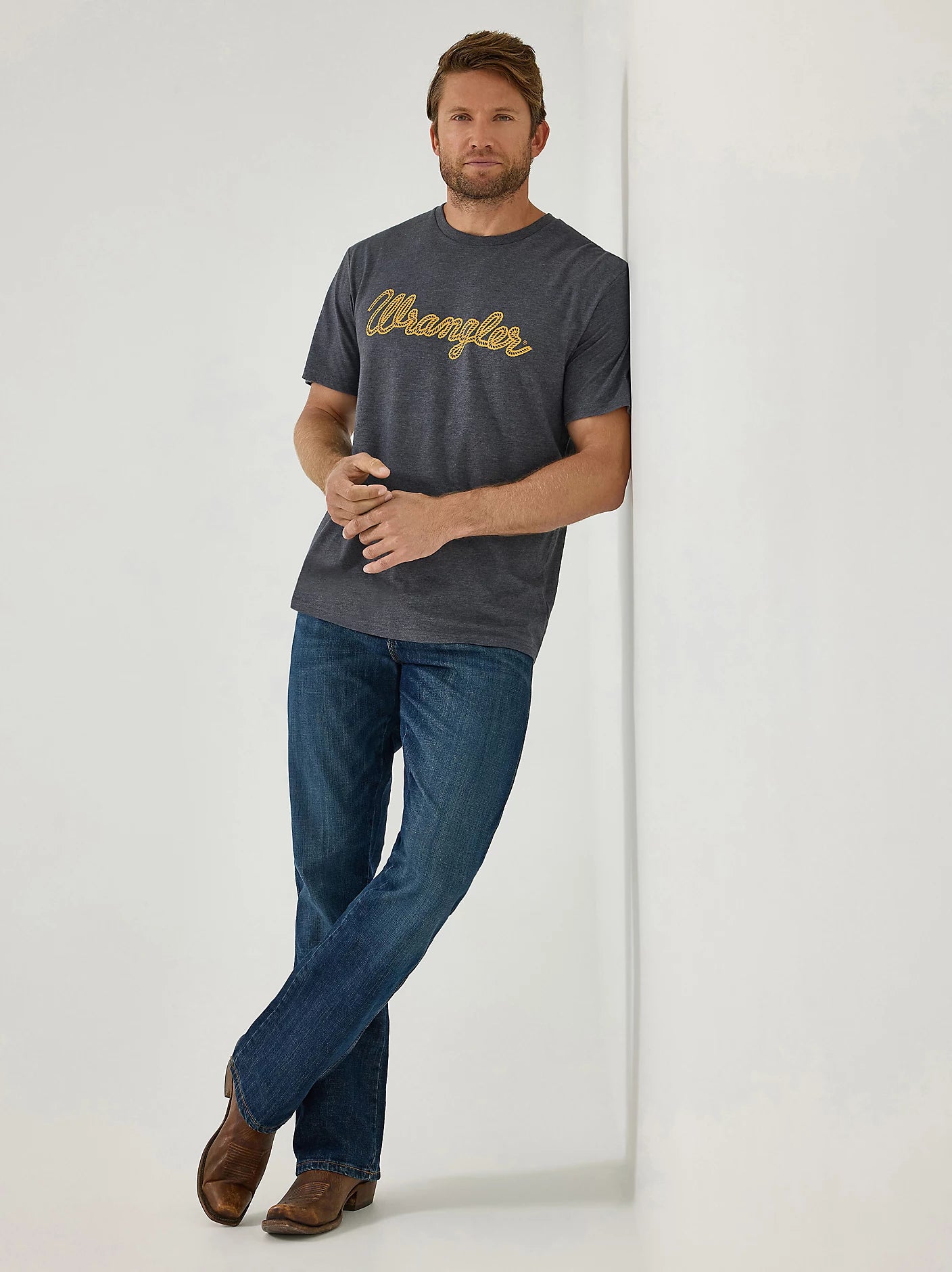 Wrangler Retro® Men's Relaxed Fit Bootcut Jeans - Classic Denim Pants for Casual Wear & Western Style Outfits