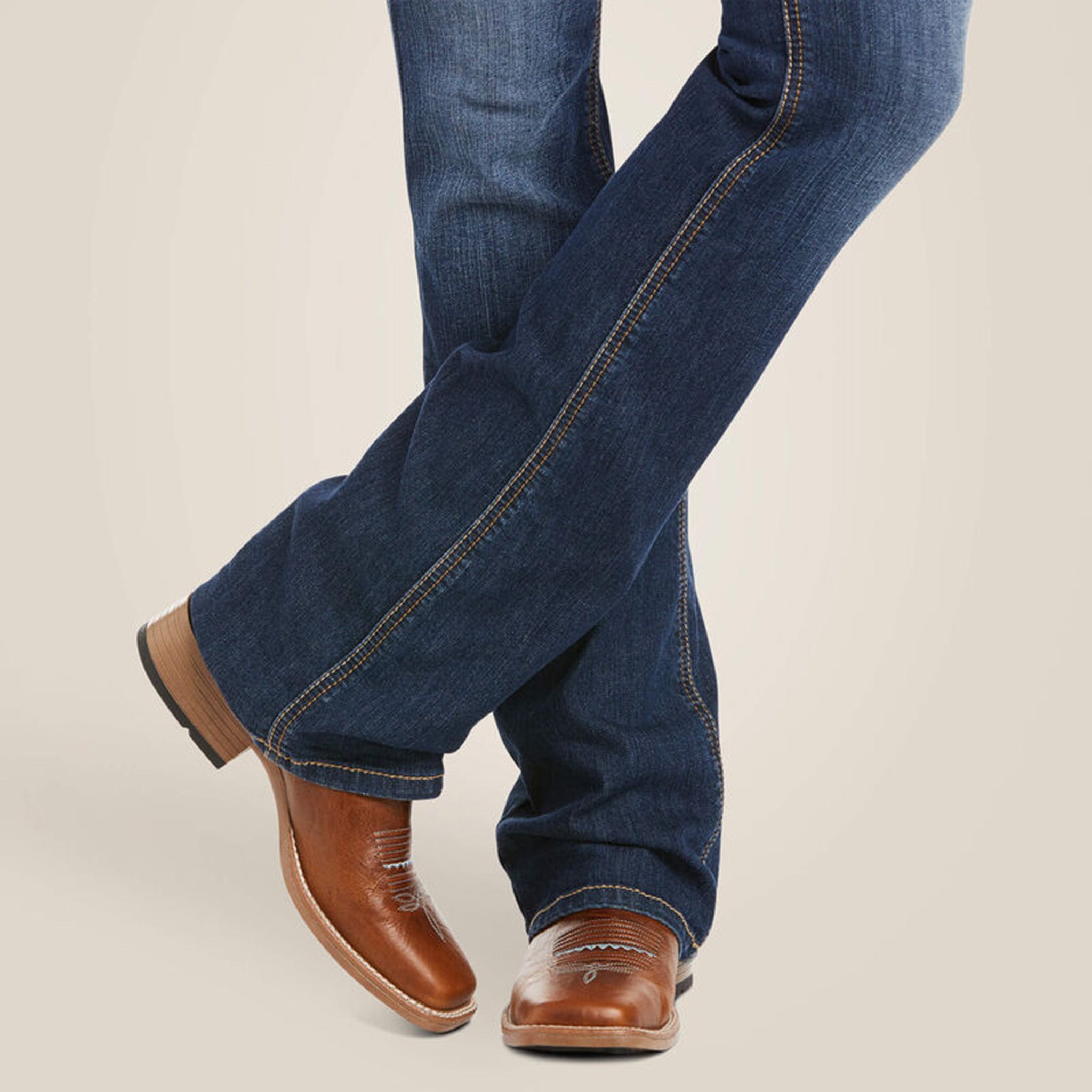 Ariat Women's Lita R.E.A.L. Rosa Boot Cut Jeans - Western Denim Pants for Cowgirls, Horse Riding & Country Fashion