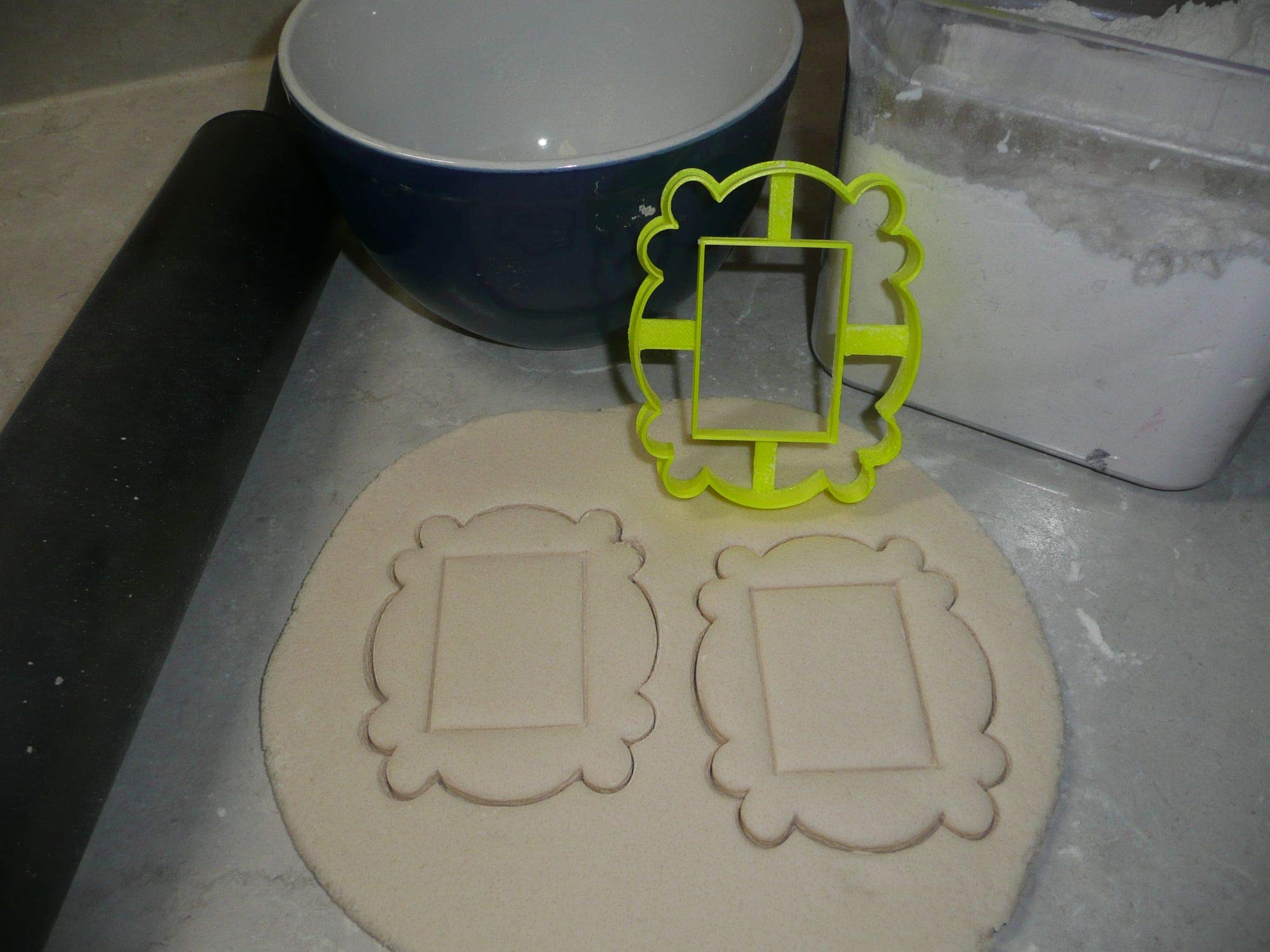 Peephole Door Picture Frame Plaque Cookie Cutter - Made in USA (PR3425) | Perfect for DIY Home Decor, Baking, and Unique Gift Ideas