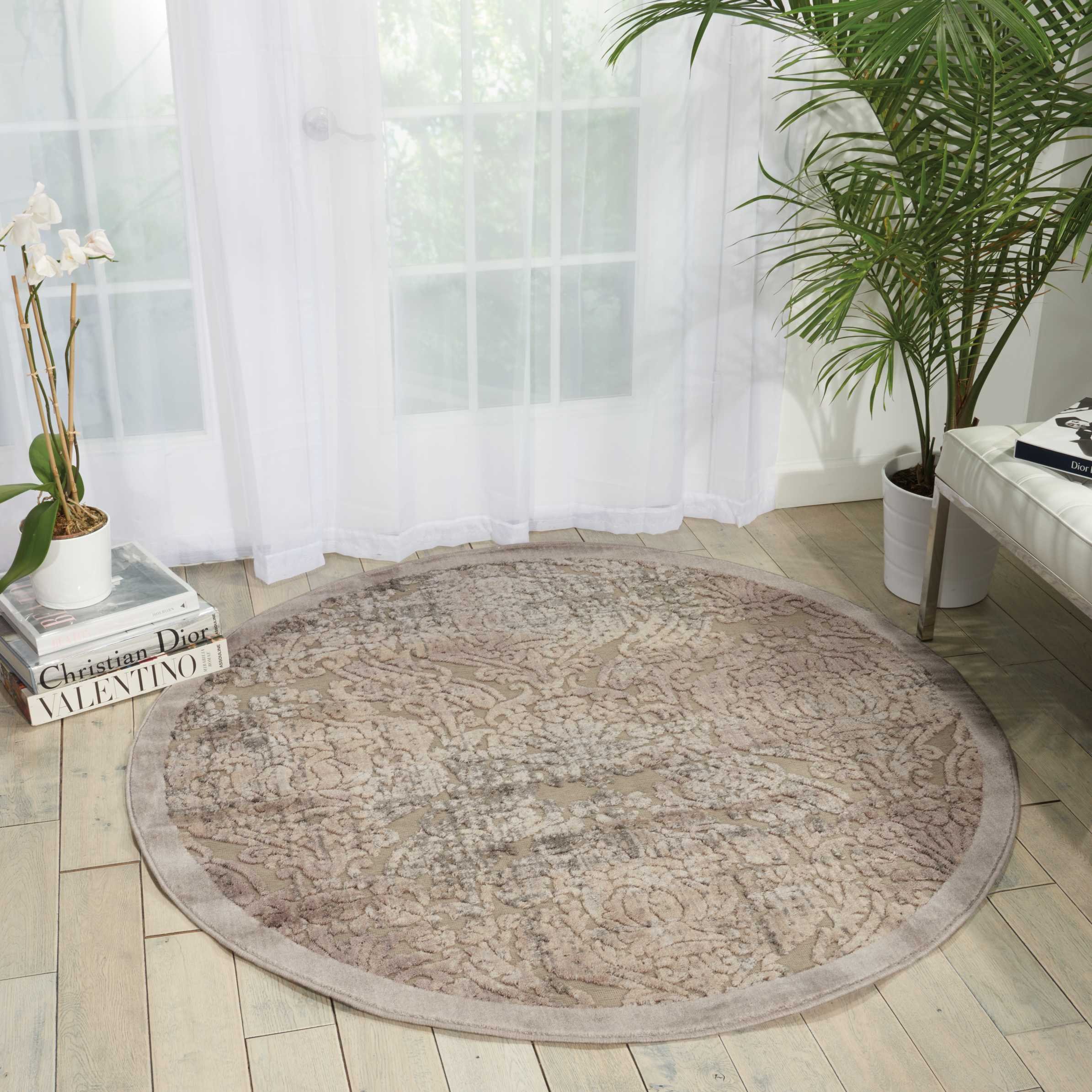 Nourison Graphic Illusions Vintage Grey 7'9