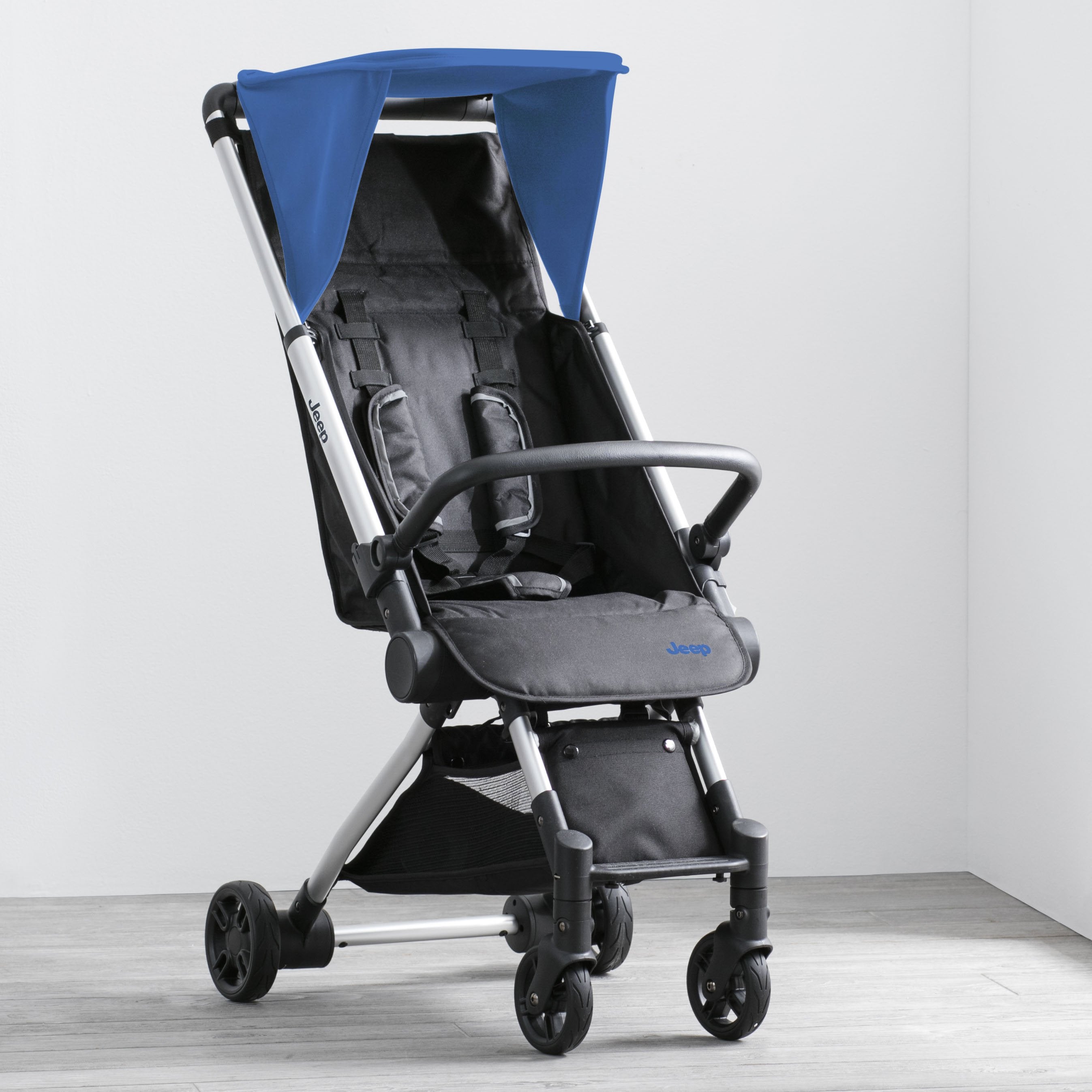 Lightweight Arrow Travel Stroller for Babies & Toddlers - Compact Foldable Design for Airplanes, Cars & Public Transport - Perfect for Family Vacations & Daily Outings