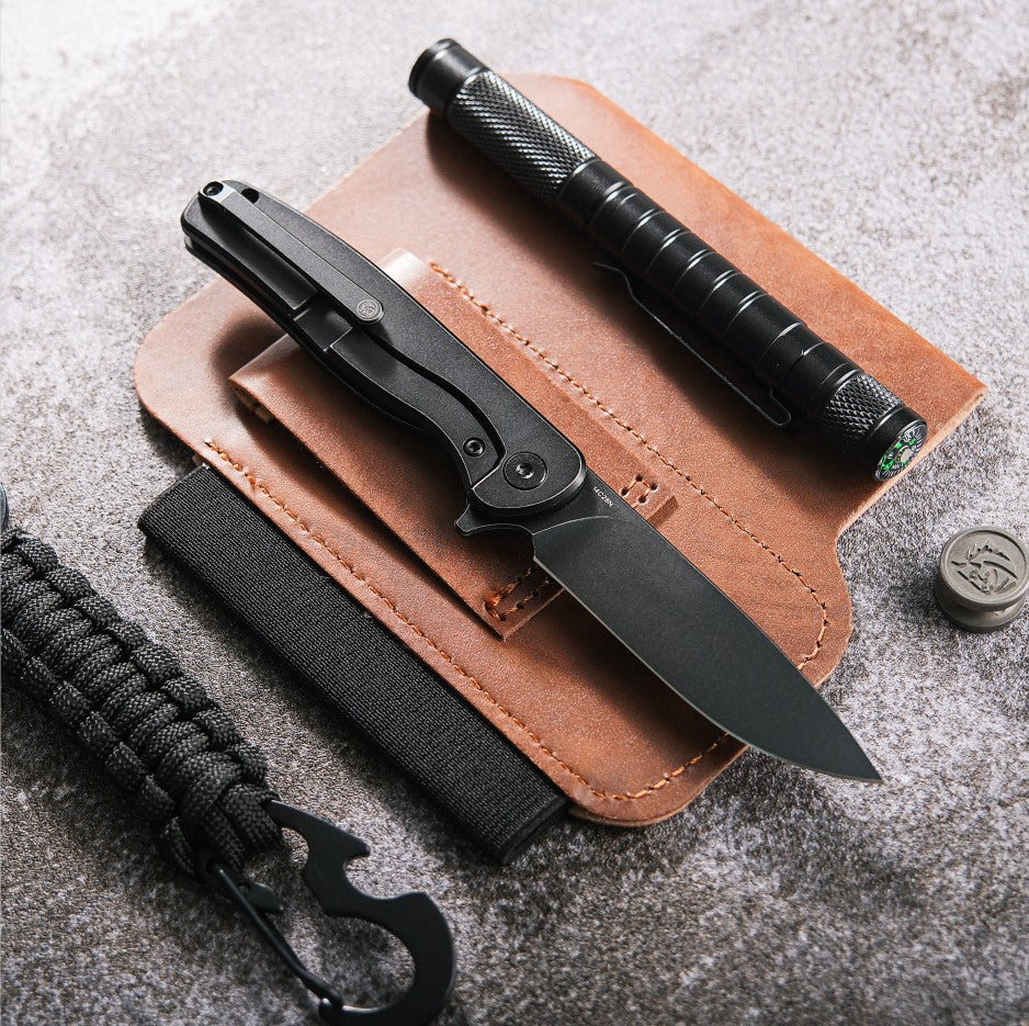 Mini Labrador Frame Lock Knife - 2.73