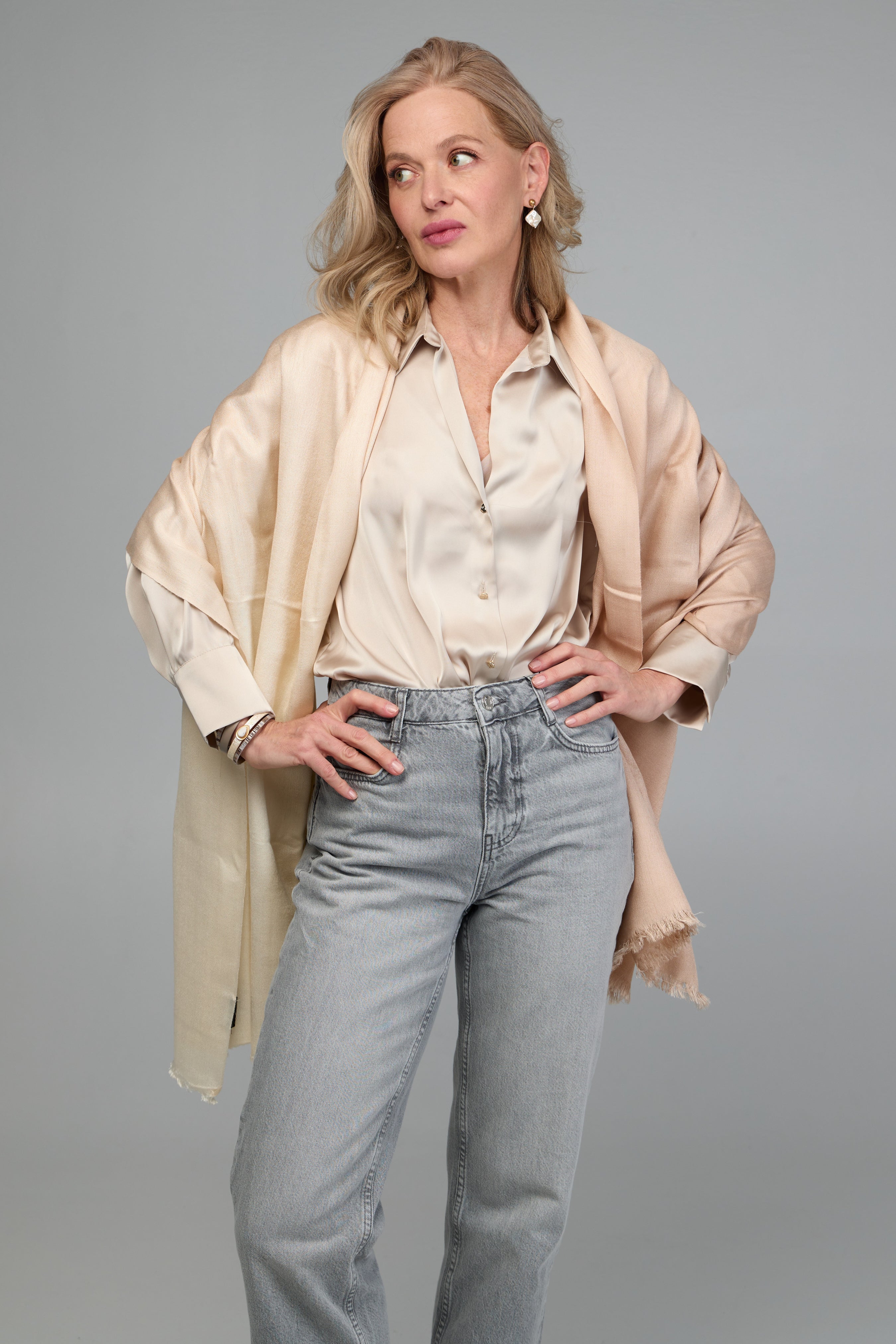Luxury Cashmere Silk Scarf - Soft Ombre Wrap for Women - Perfect for Winter Fashion, Office Wear & Gift Giving
