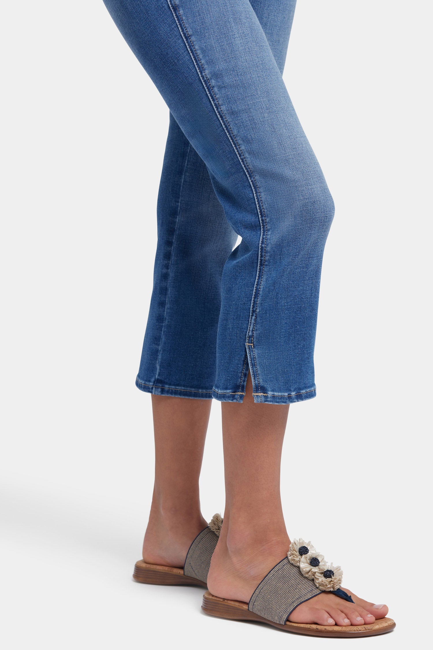 Chloe Capri Jeans for Women | High Waist Stretch Denim Pants | Picasso Lake Wash | Casual & Comfortable | Perfect for Spring & Summer Outings