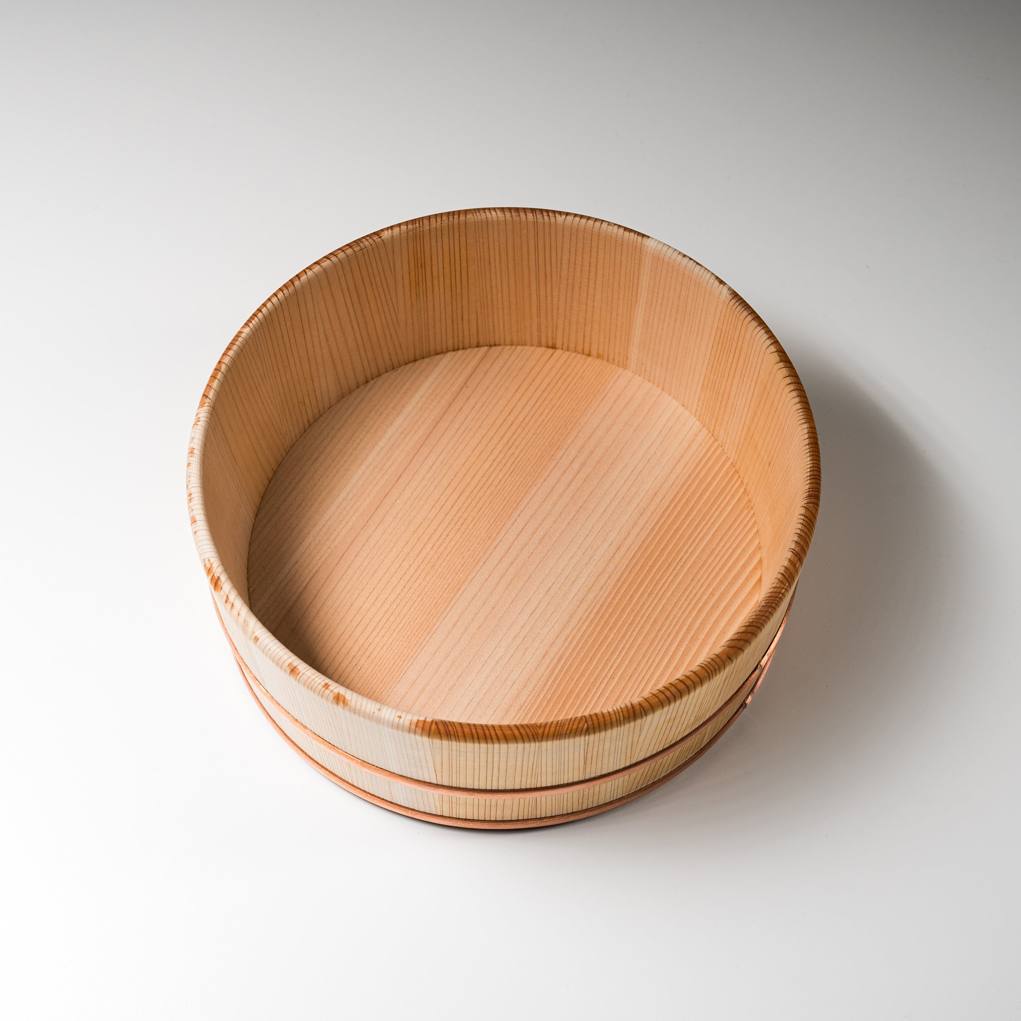 Premium Japanese Sawara Wooden Wash Bowl - Traditional Bath Bucket for Spa, Bathroom & Zen Relaxation | Perfect for Hot Water Soaking, Foot Bath & Home Decor