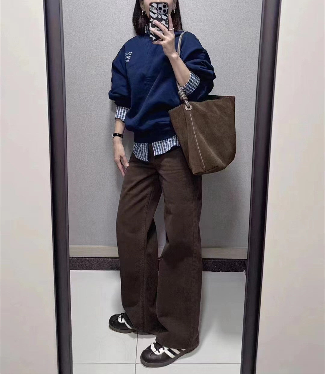 Stylish Women's Tote Bag - Fashionable Large Shoulder Bag for Work, Travel & Shopping - Durable & Spacious Designer Handbag for Everyday Use