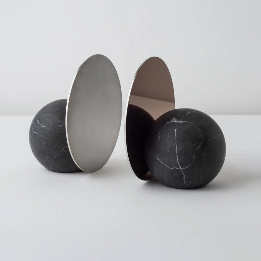 CDMX Design | Bruci Limited Edition Bookends - Heavy Duty Metal Bookends for Home & Office Decor - Unique Modern Book Holder for Shelves, Desks & Libraries