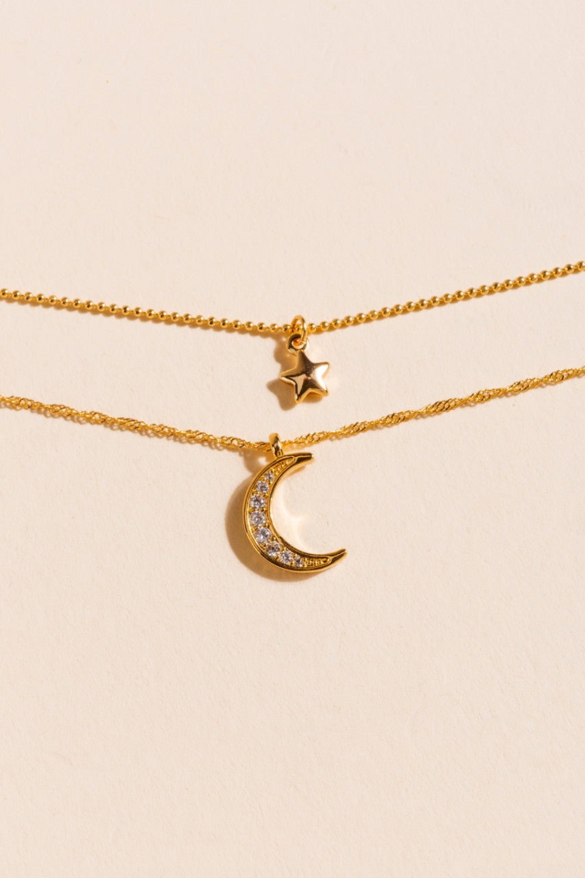 Layered Star and Moon Necklace for Women - Elegant Celestial Jewelry for Everyday Wear, Gifts & Special Occasions