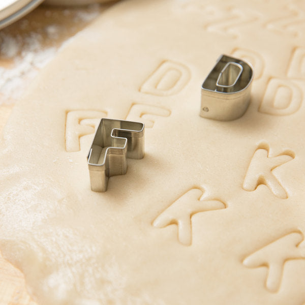 ATECO 26-Piece Alphabet Cookie Cutters Set - Uppercase Letters for Baking, Decorating, and DIY Crafts - Perfect for Cookies, Cakes, and Fondant Designs