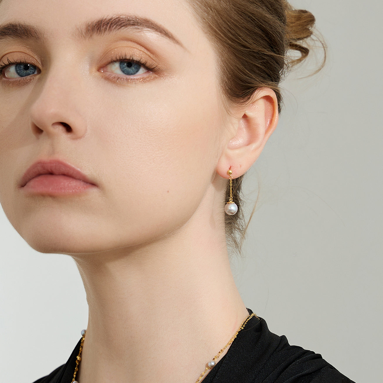 18K Gold Silver Blue Akoya Pearl Earrings for Women - Elegant Stud Earrings for Wedding, Party & Special Occasions | KE00163