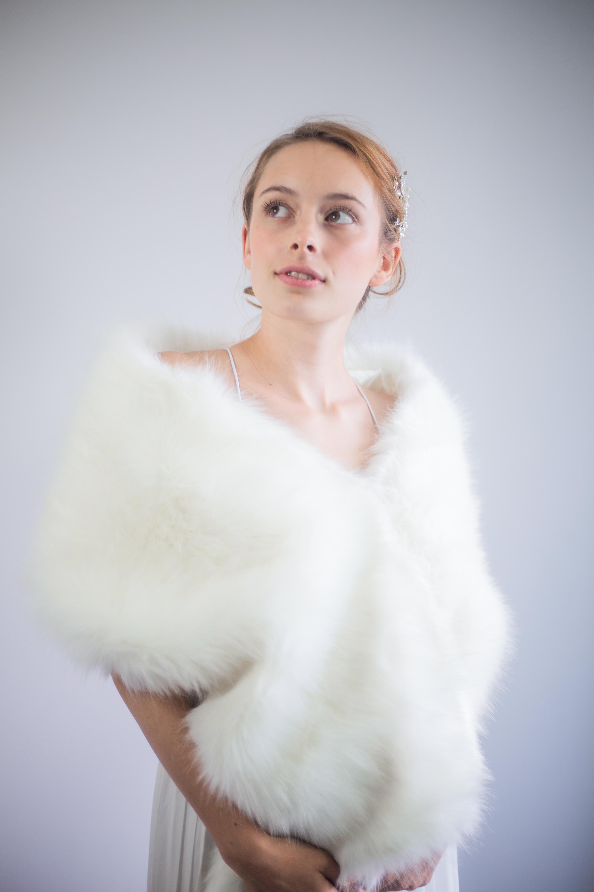 Ivory Fur Shawl & Stole - Elegant Lilian Ivy03 Wrap for Women | Perfect for Weddings, Parties & Winter Fashion