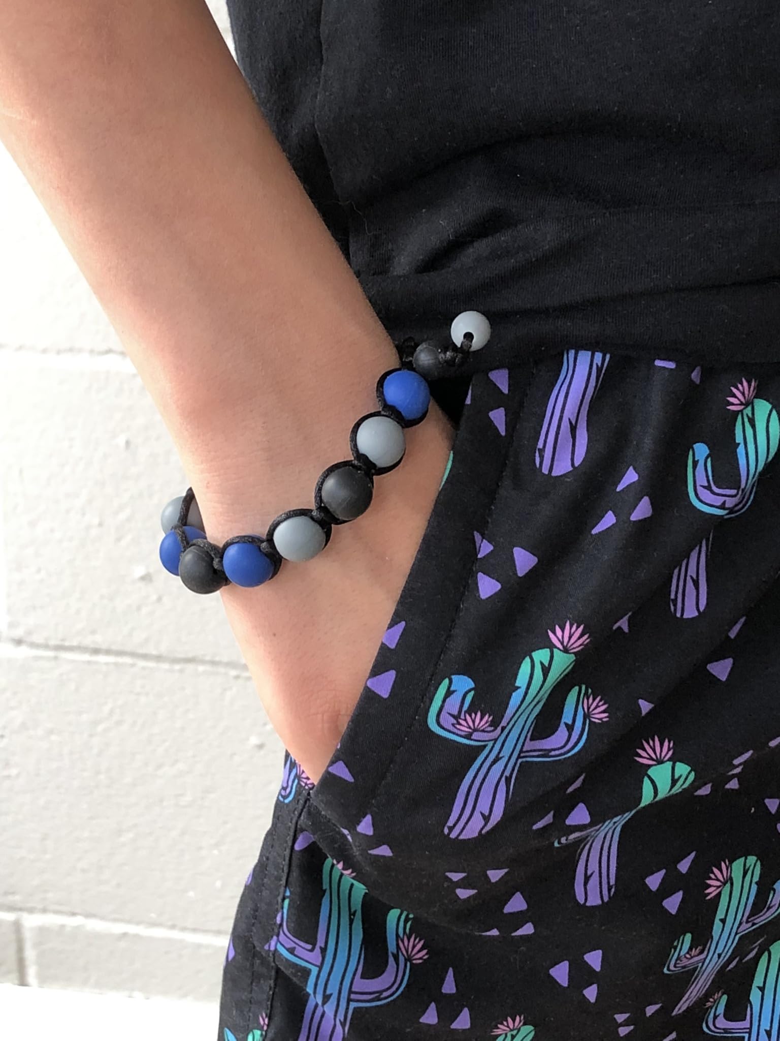 Munchables Kids Chew Bracelets - Sensory Chew Necklace for Autism, Teething & Anxiety Relief - BPA-Free Silicone Teether Toys for Boys & Girls (Great for Classroom, Travel & Stress Relief)