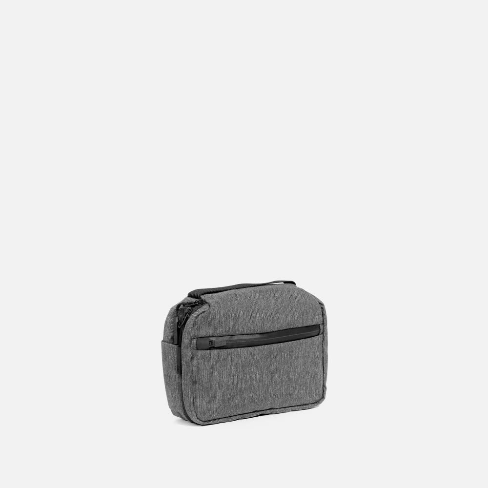 Premium Travel Kit Set - Compact & Lightweight Toiletry Bag for Men & Women - Perfect for Airplane, Camping & Business Trips - Includes TSA Approved Clear Bottles & Essential Accessories