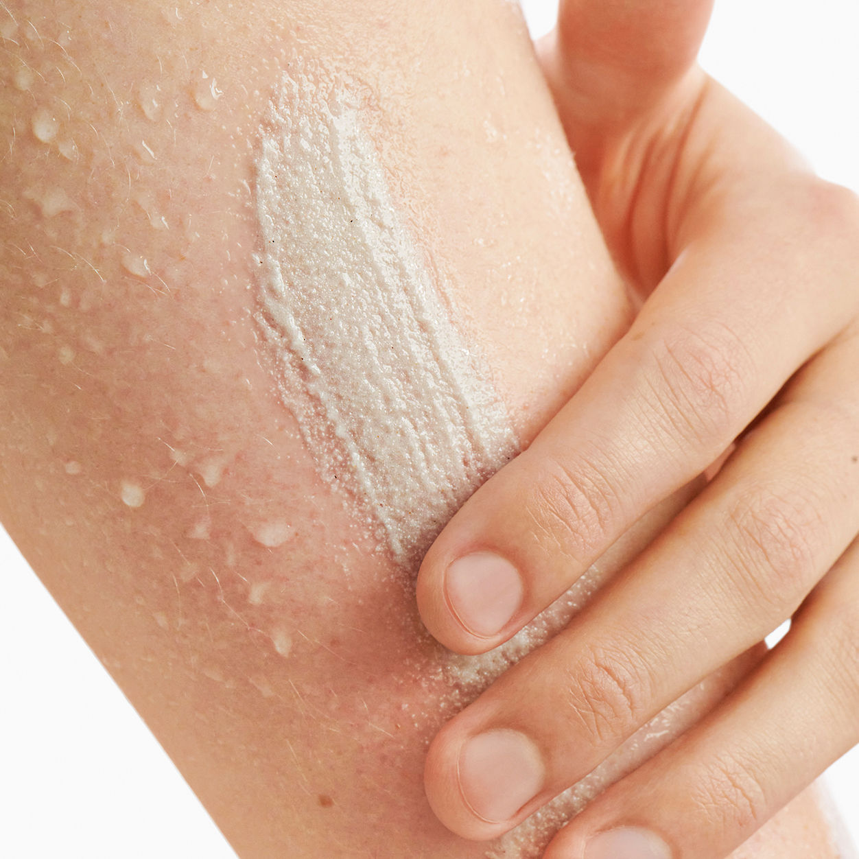 Exfoliating Fur KP Body Scrub for Keratosis Pilaris - Smooth & Glowing Skin - Perfect for Dry, Bumpy Skin Care Routine & Spa Days at Home