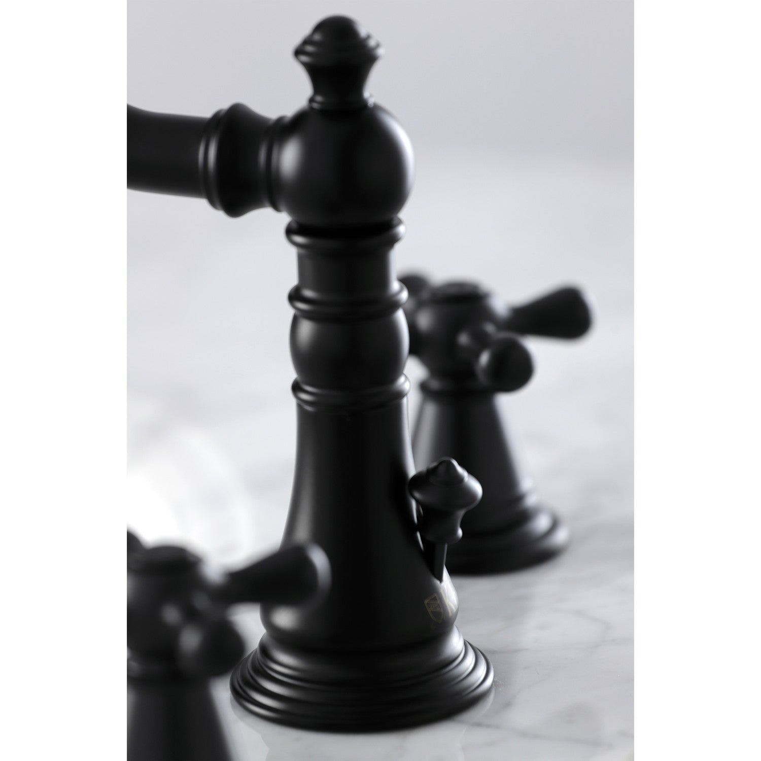 American Classic FSC1970AAX 3-Hole Widespread Bathroom Faucet with Brass Pop-Up Drain - Matte Black Finish - Perfect for Modern Bathroom Vanities and Powder Rooms