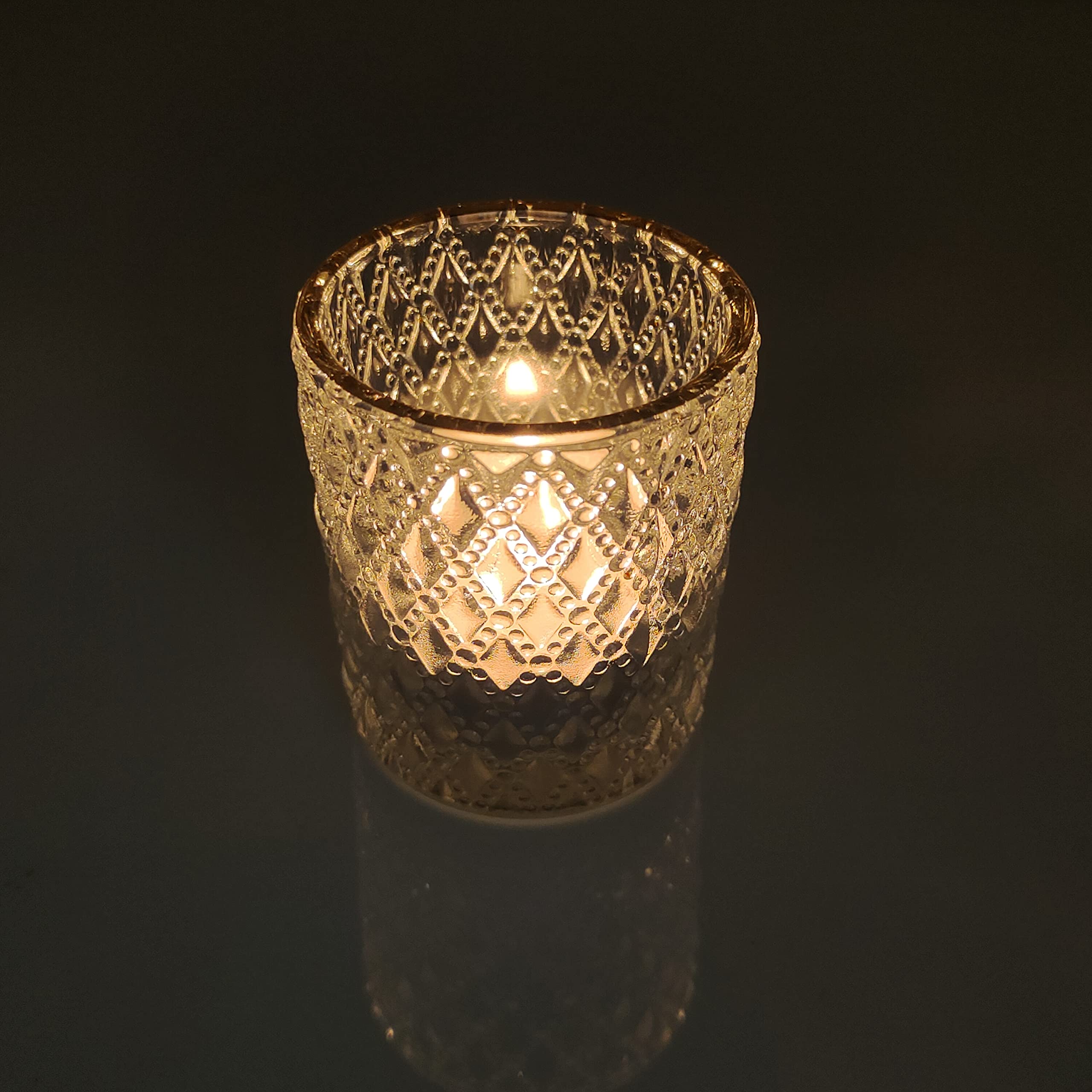24 Pack Clear Glass Tealight Candle Holders with Rim - Elegant Votive Candle Cups for Wedding Centerpieces, Birthday Party Decor, Christmas Table Settings & Home Ambiance Lighting