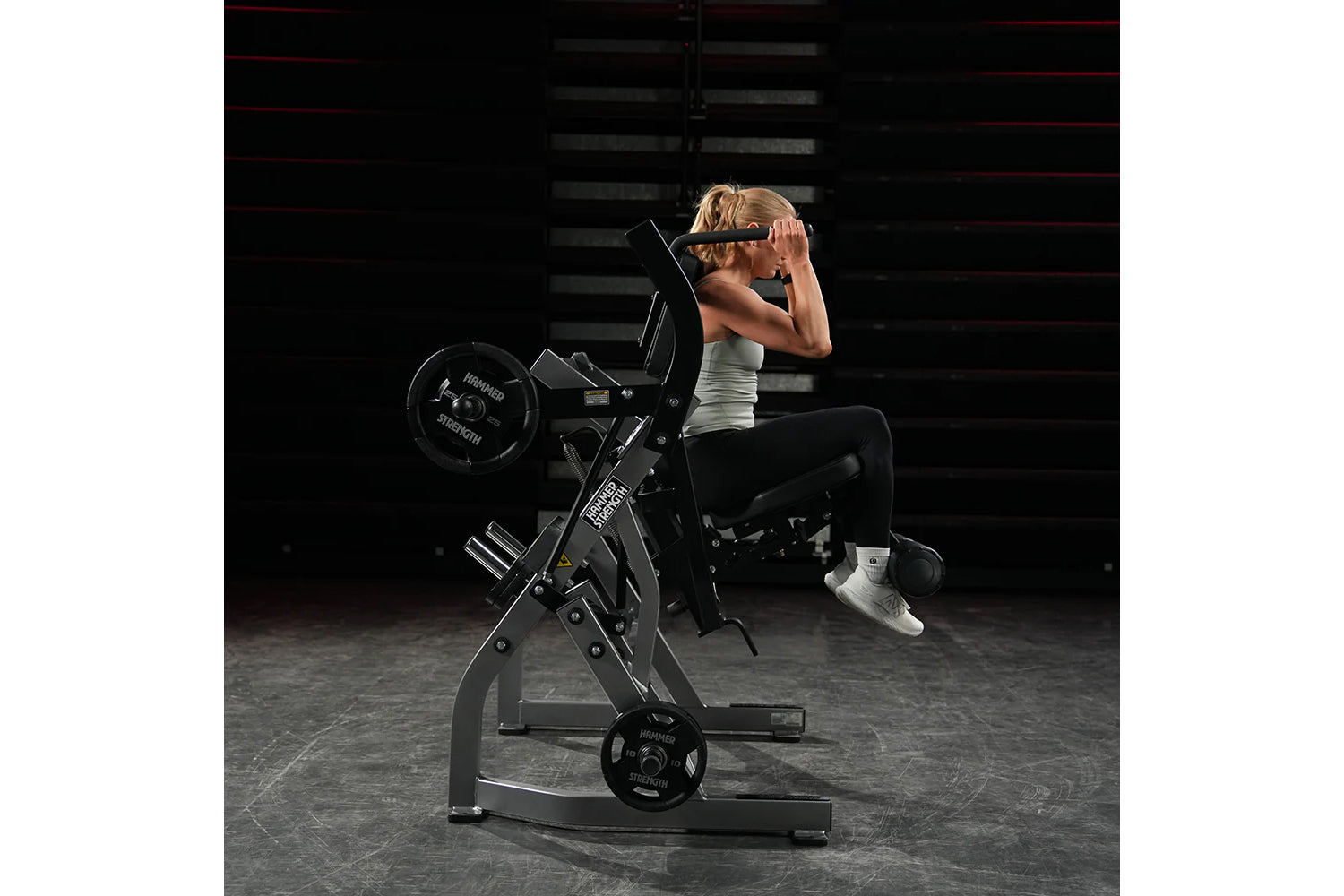 Hammer Strength Plate Loaded Abdominal Oblique Crunch Machine - Gym Equipment for Core Workouts & Strength Training - Perfect for Home & Commercial Fitness Centers
