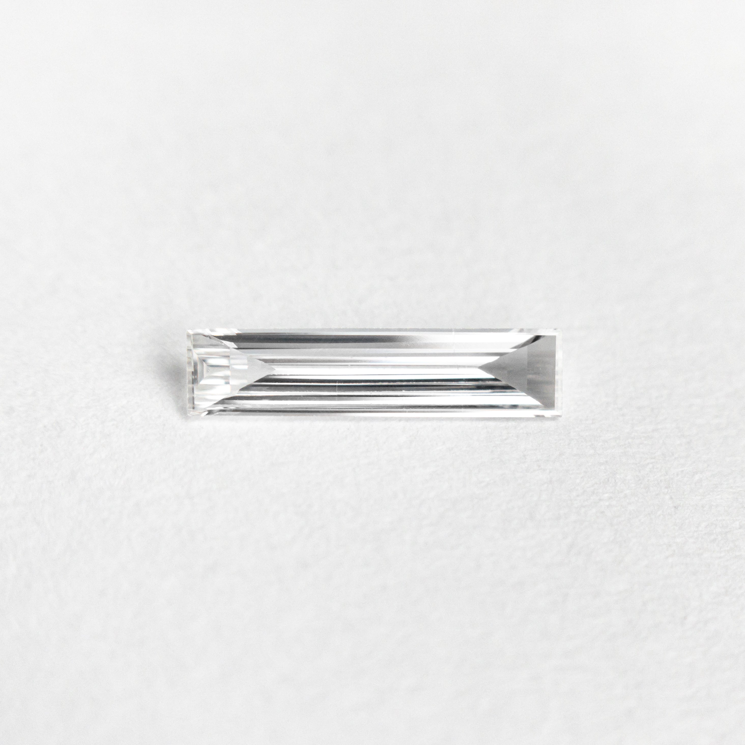 0.18ct VS2 E Color Baguette Step Cut Diamond (8.95x2.11x0.99mm) - Perfect for Engagement Rings & Fine Jewelry