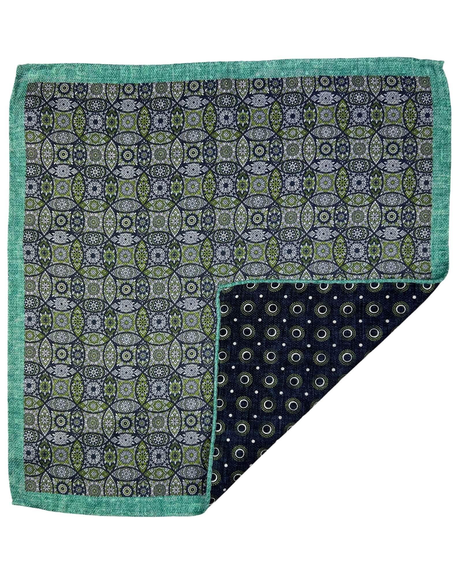 DÉCLIC Atri Mandella Reversible Hanky Scarf - Green | Stylish Fashion Accessory for Women, Perfect for Casual Outfits, Parties & Special Occasions