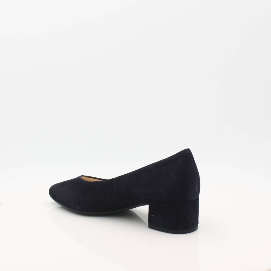 Gabor 24 Women's Comfortable Slip-On Shoes - Lightweight & Supportive for Walking, Work & Travel