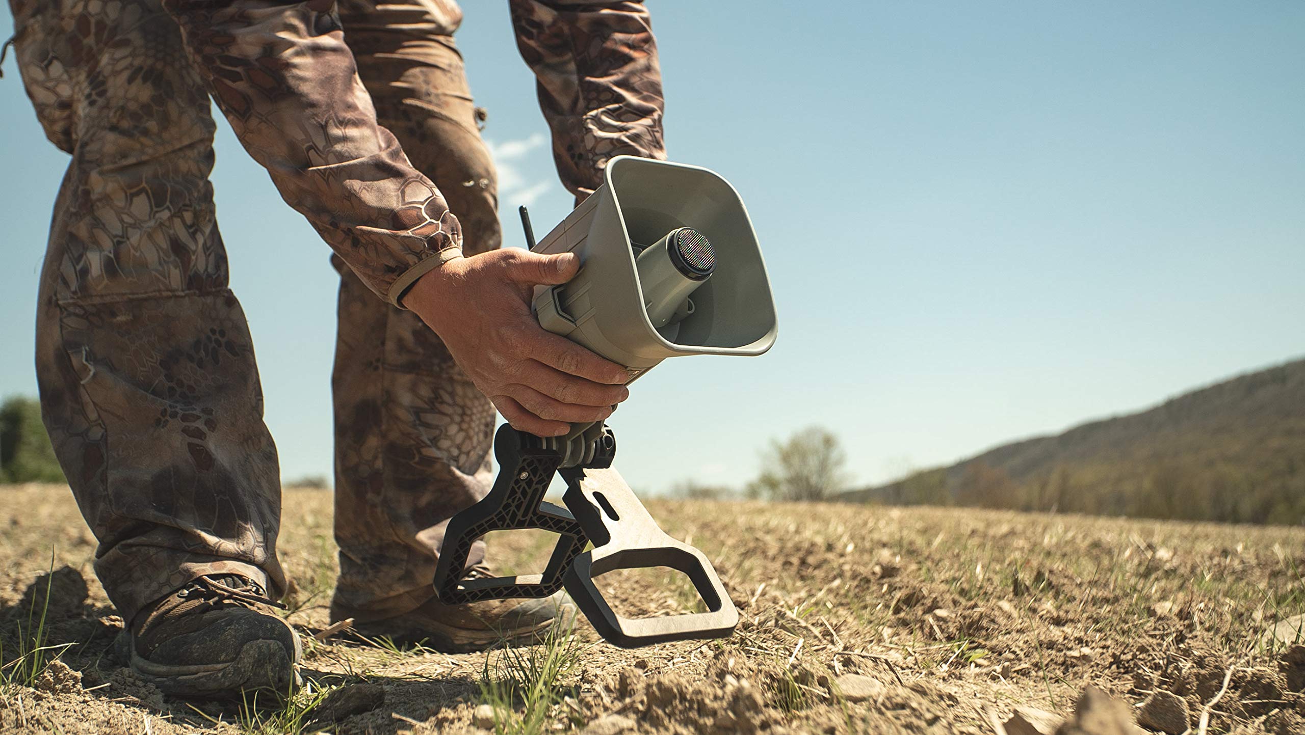 FOXPRO X Series Electronic Predator Call - Remote Controlled Programmable Game Call for Coyotes, Foxes, Hogs & More - USA Made Hunting Gear for Predator Control & Wildlife Management