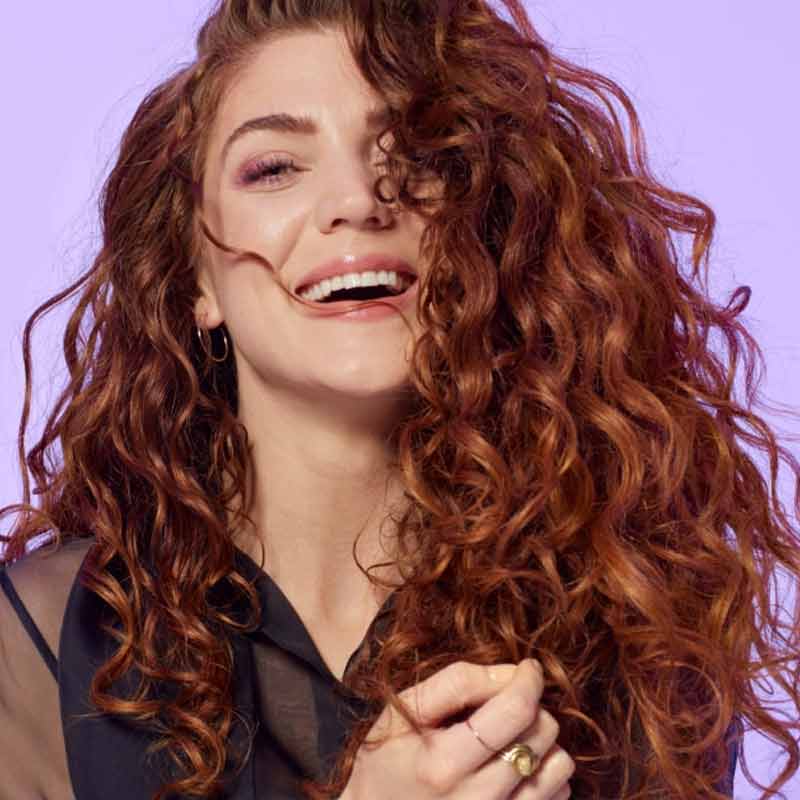 Bumble and bumble Curl Defining Mousse for Frizz-Free, Bouncy Curls - Perfect for Beach Waves, Everyday Styling & Special Occasions