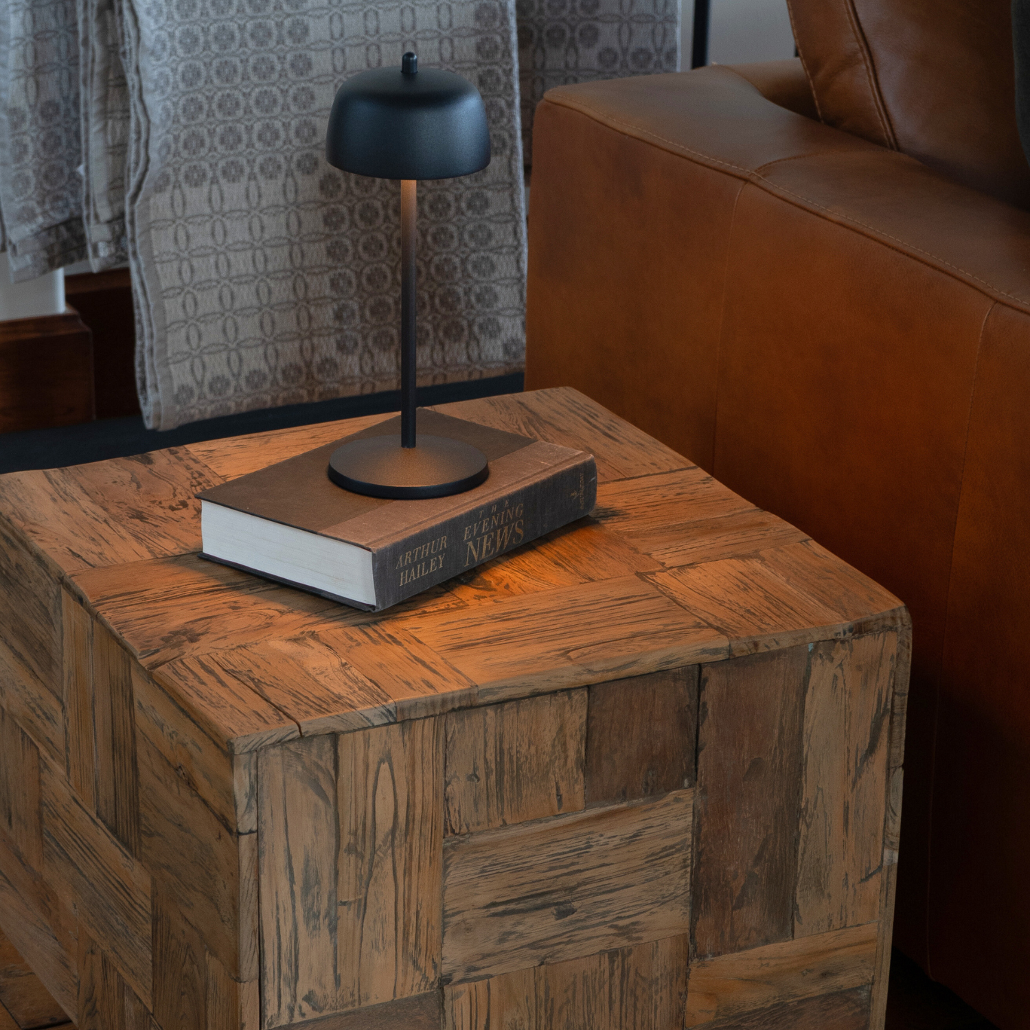 Modern L-Shaped Corner End Table with Storage Shelf - Stylish & Space-Saving Accent Table for Living Room, Bedroom, or Office