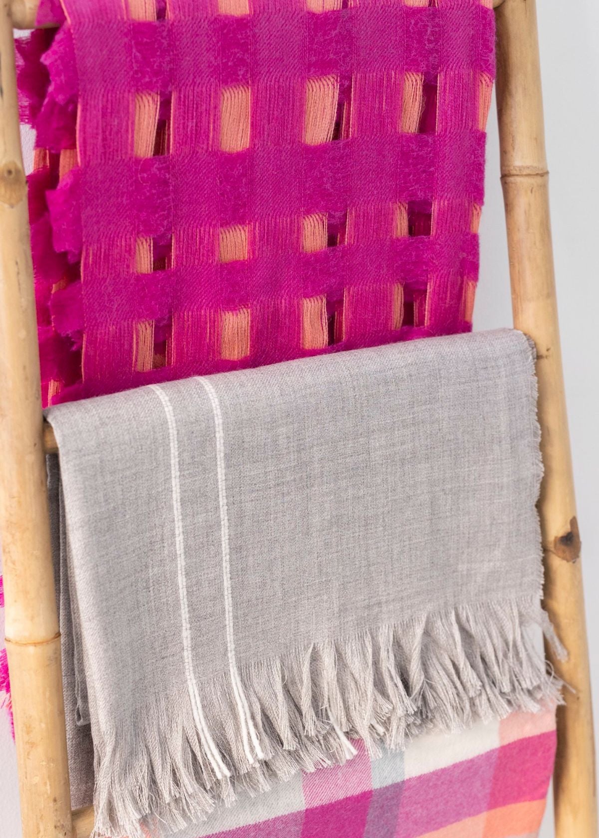 DOVE & DONKEY Strings Attached Throw Blanket - Soft Heather Grey Cozy Knit Afghan for Couch, Bed & Home Decor | Perfect for Living Room, Nursery & Gift Giving