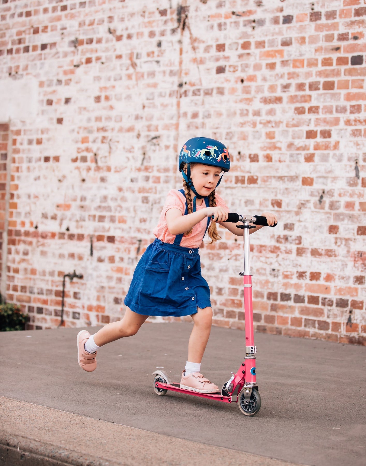 Micro Sprite Kids Scooter - Lightweight Foldable Kick Scooter for Boys & Girls Ages 5-12 | Adjustable Handlebar Height | Smooth Ride | Perfect for Commuting to School, Park Rides & Neighborhood Fun (Pink)