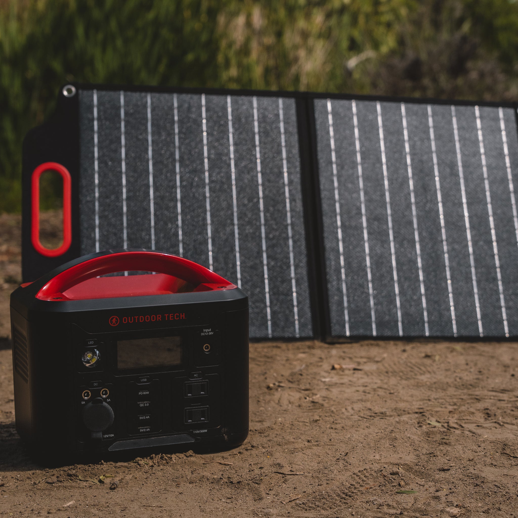 Grizzly Portable Power Station 300W - Solar Generator for Camping, Outdoor Adventures & Emergency Backup Power - Lightweight & Compact Power Supply for RV, Travel, Home Use