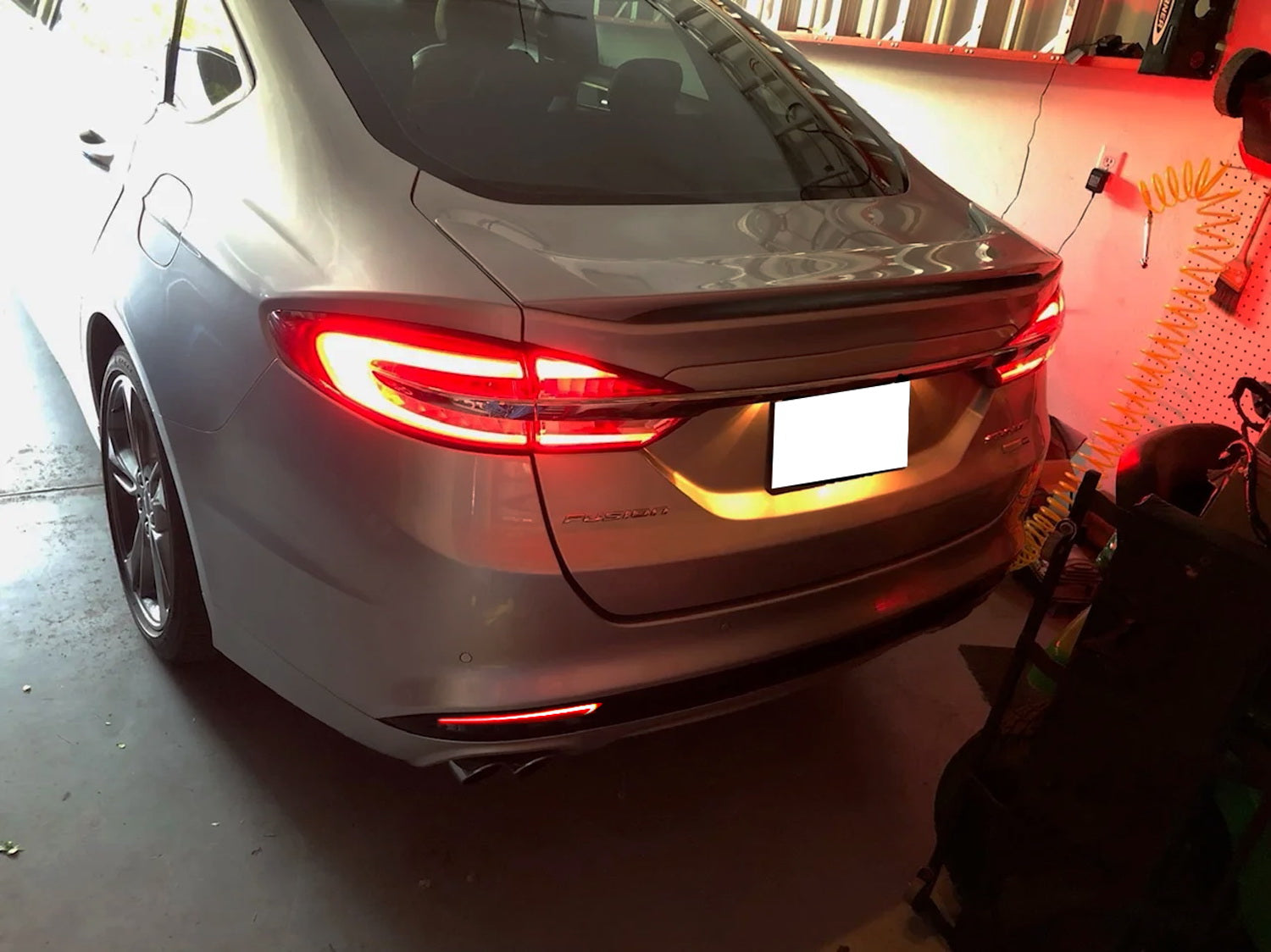 Full LED Bumper Reflector Tail Light Brake Light Sequential Turn Signal Light for Ford Fusion 2019 2020 - Upgrade Your Car's Rear Lighting for Enhanced Safety & Style