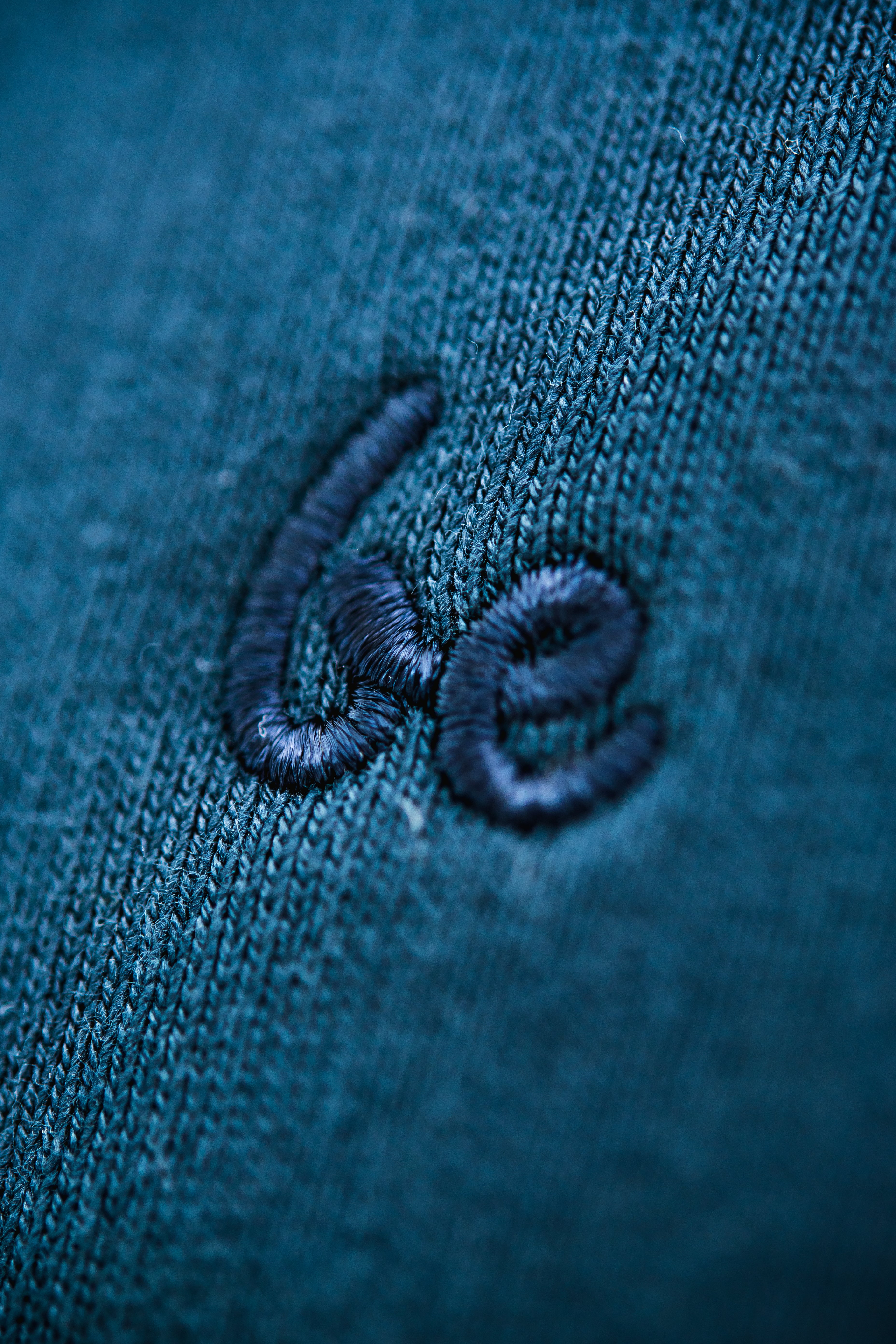 Men's Be Lenka Essentials Sweatshirt - Dark Blue | Comfortable & Stylish Casual Wear for Everyday Outfits