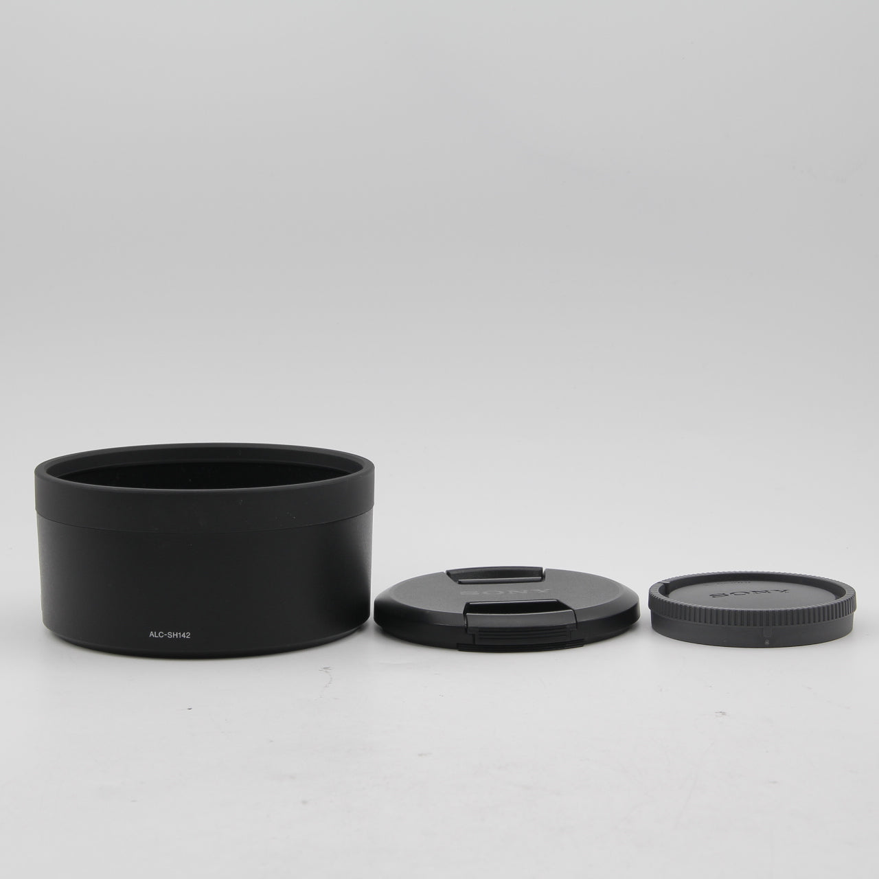 Open Box Sony FE 85mm f/1.4 GM Lens - Premium Portrait & Low Light Photography - Perfect for Wedding, Studio & Street Photography