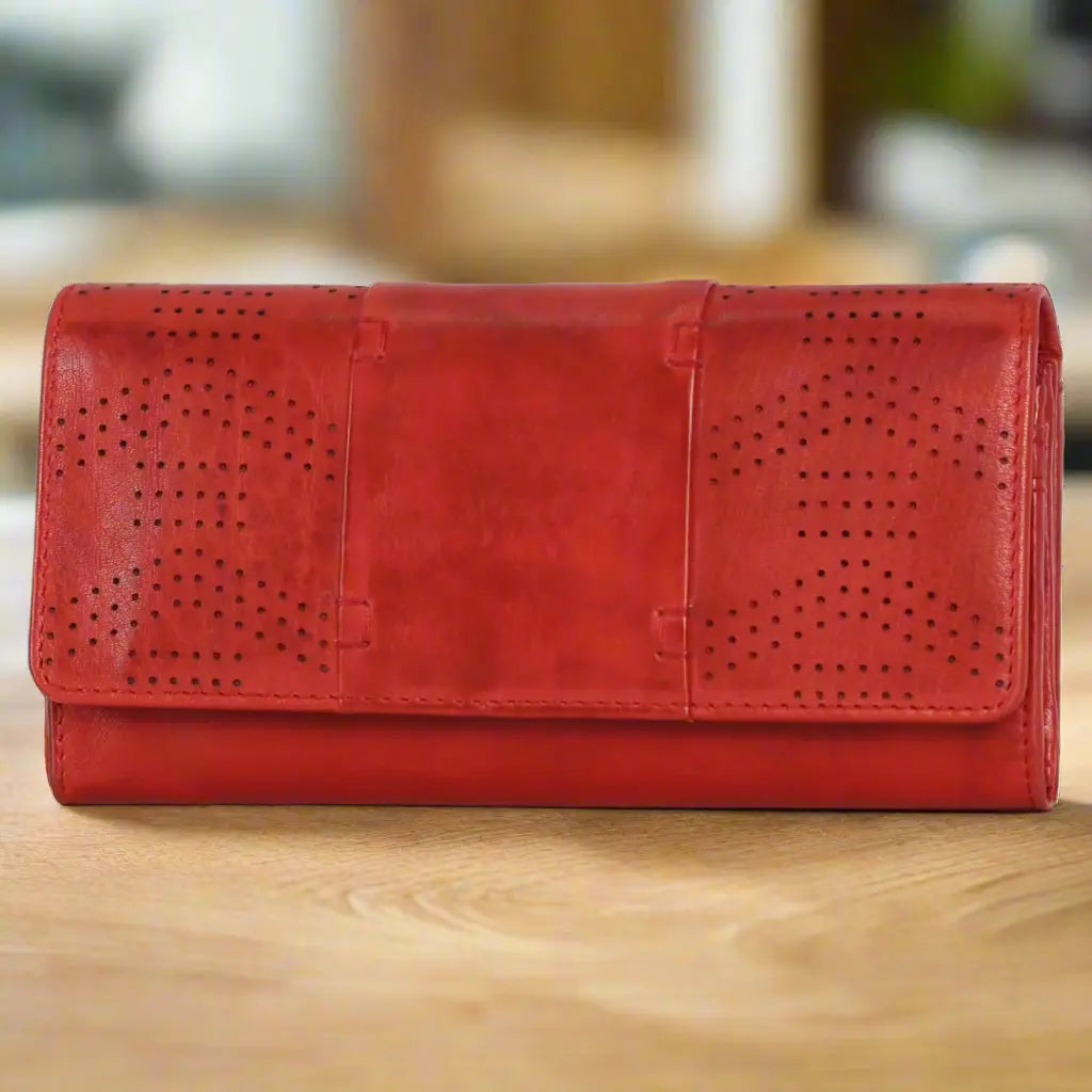 MET Women's Wallet - Slim RFID Blocking Leather Wallet with Multiple Card Slots - Perfect for Everyday Use, Travel & Gift Giving