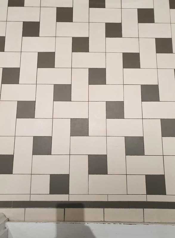 Winchester Vit/Grön Australian Green Granite Clinker by Winckelmans | Premium Stone Tiles for Kitchen Backsplash & Bathroom Flooring