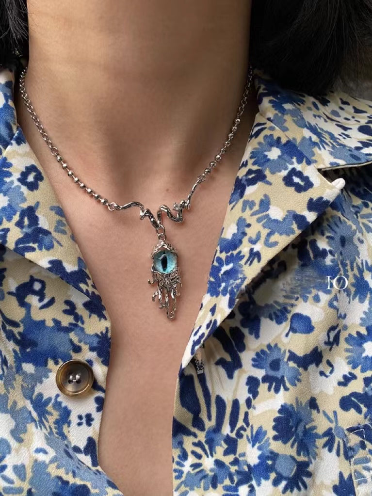 Blue Devil Eyes Gothic Earrings & Necklace Set - Unique Punk Jewelry for Women & Men - Perfect for Halloween, Cosplay, and Alternative Fashion